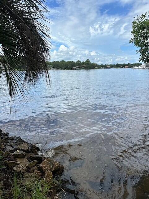 300 NW Vaughan Street