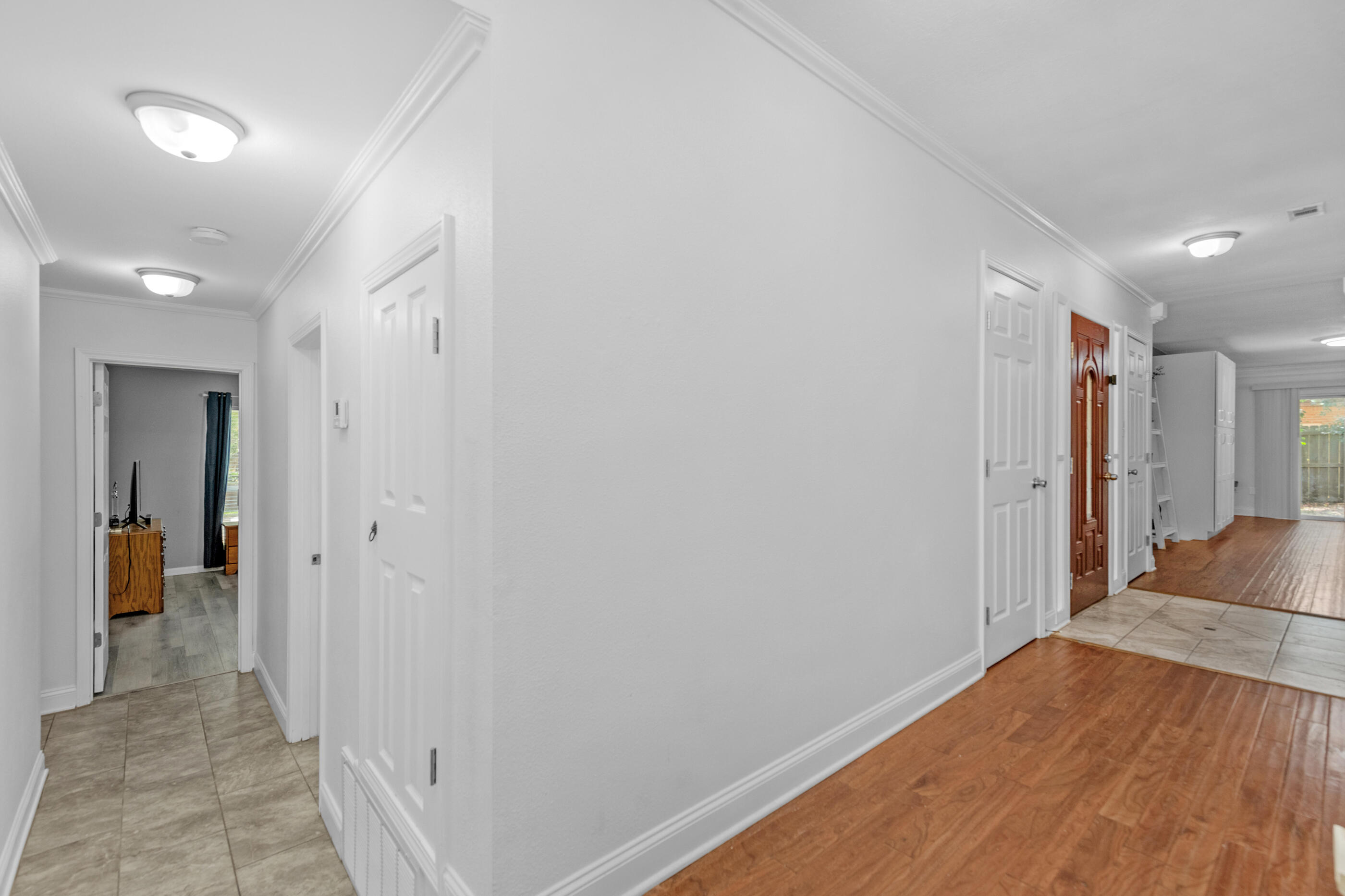 300 NW Vaughan Street