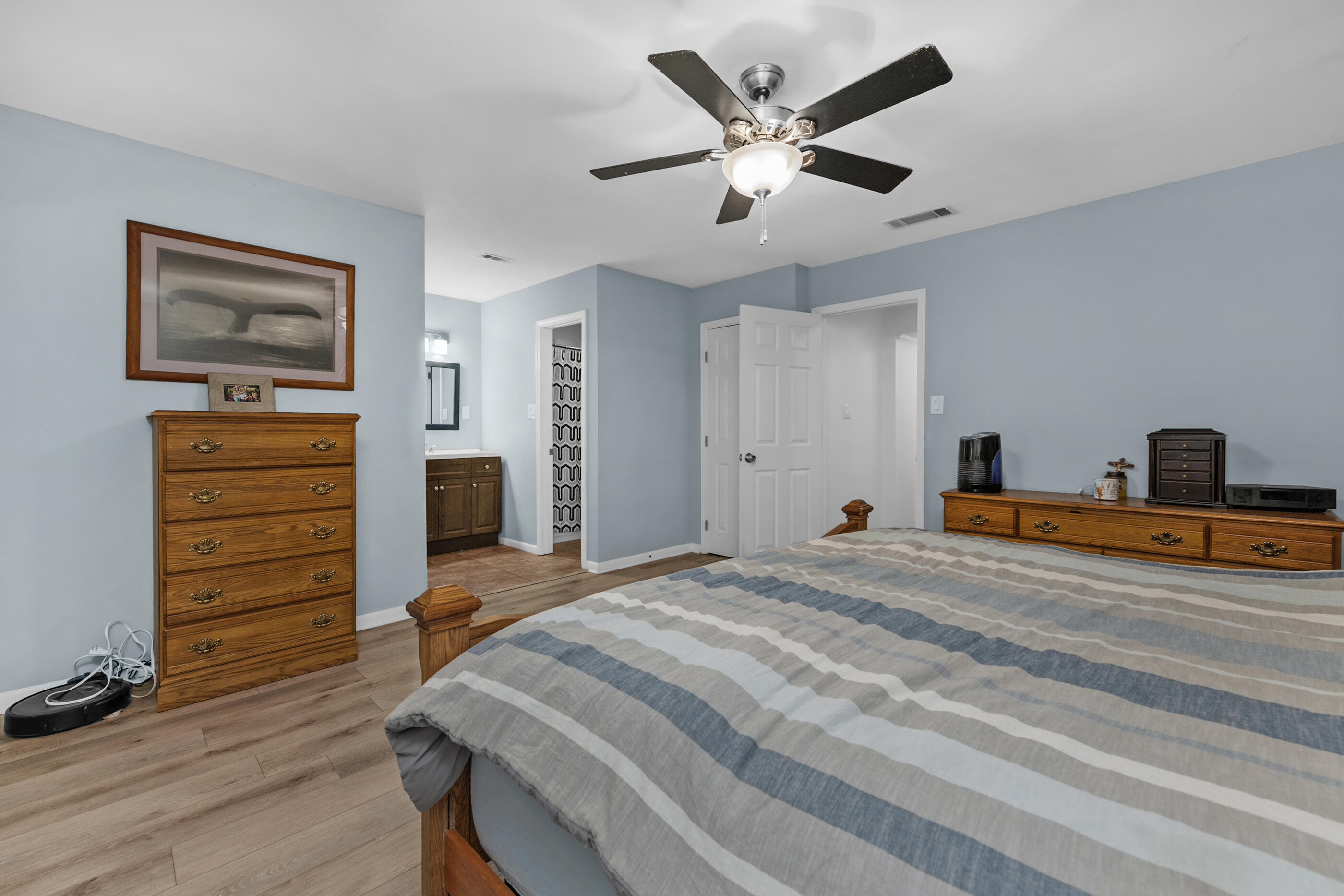 300 NW Vaughan Street