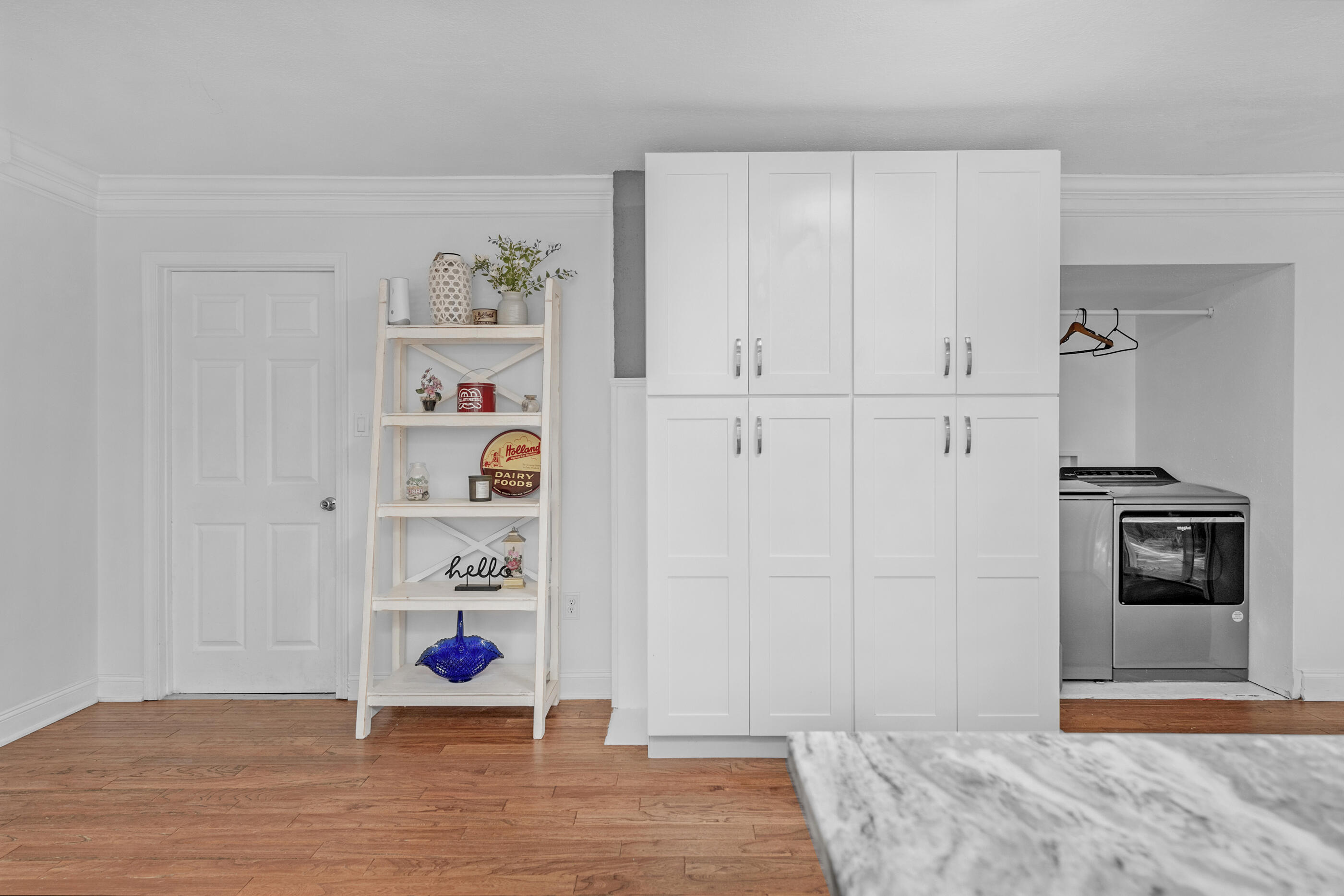 300 NW Vaughan Street