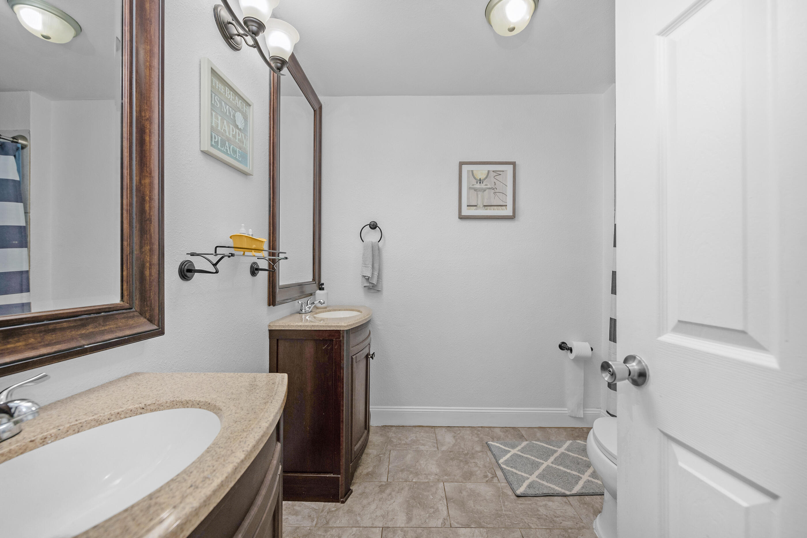 300 NW Vaughan Street