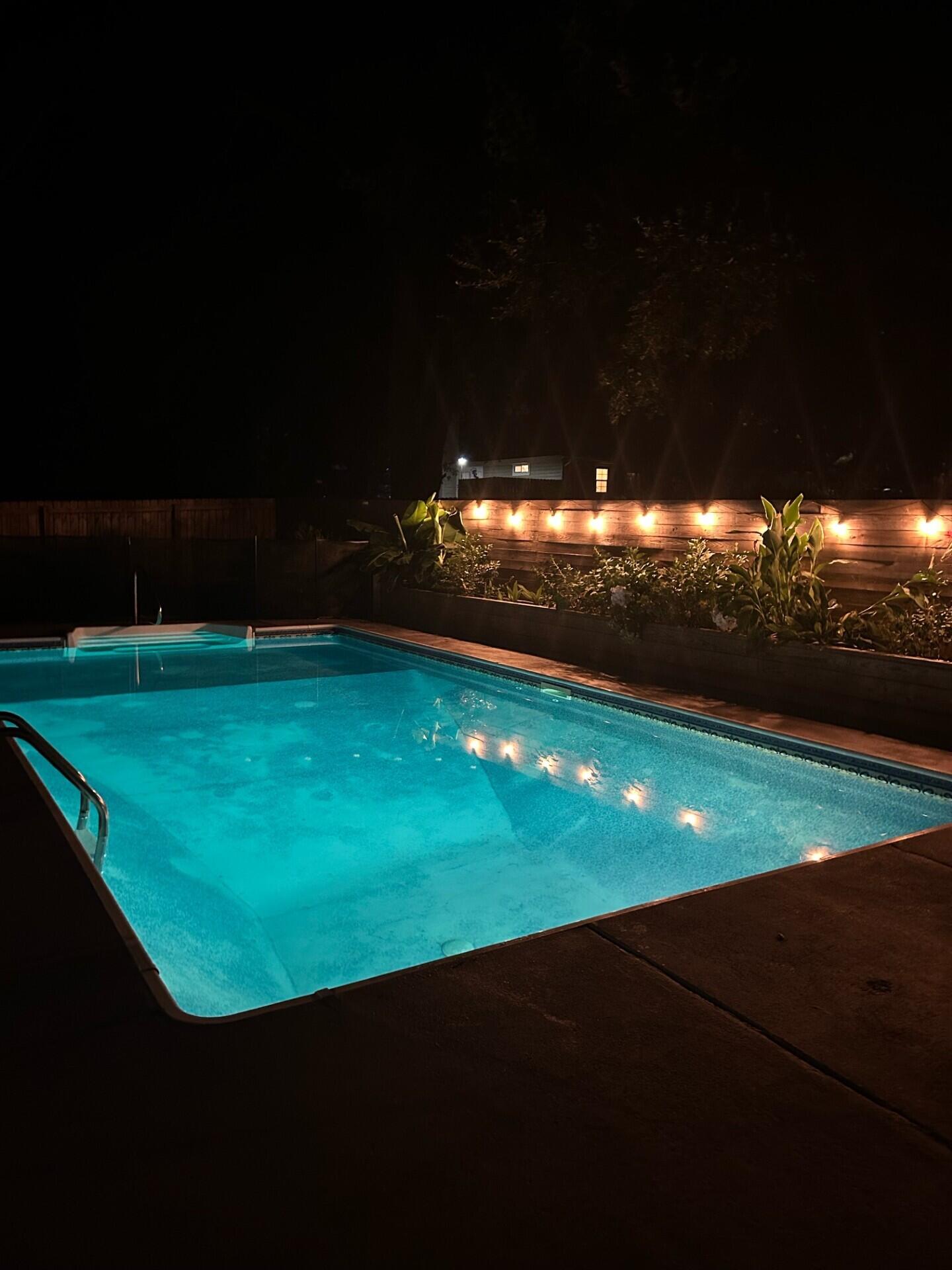 300 NW Vaughan Street