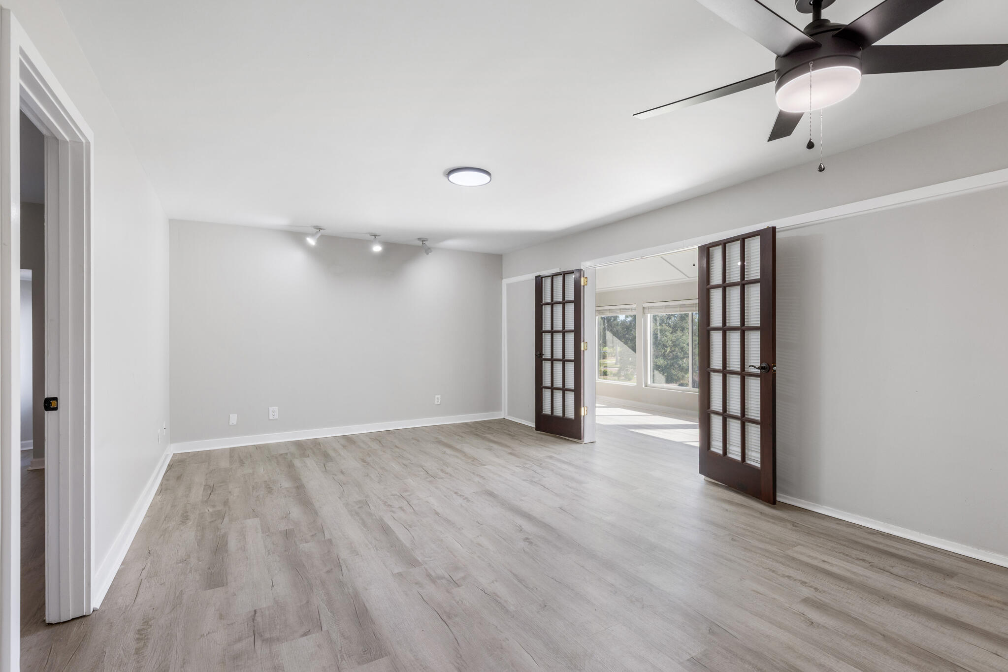 4726 Bay Point Road, # E245