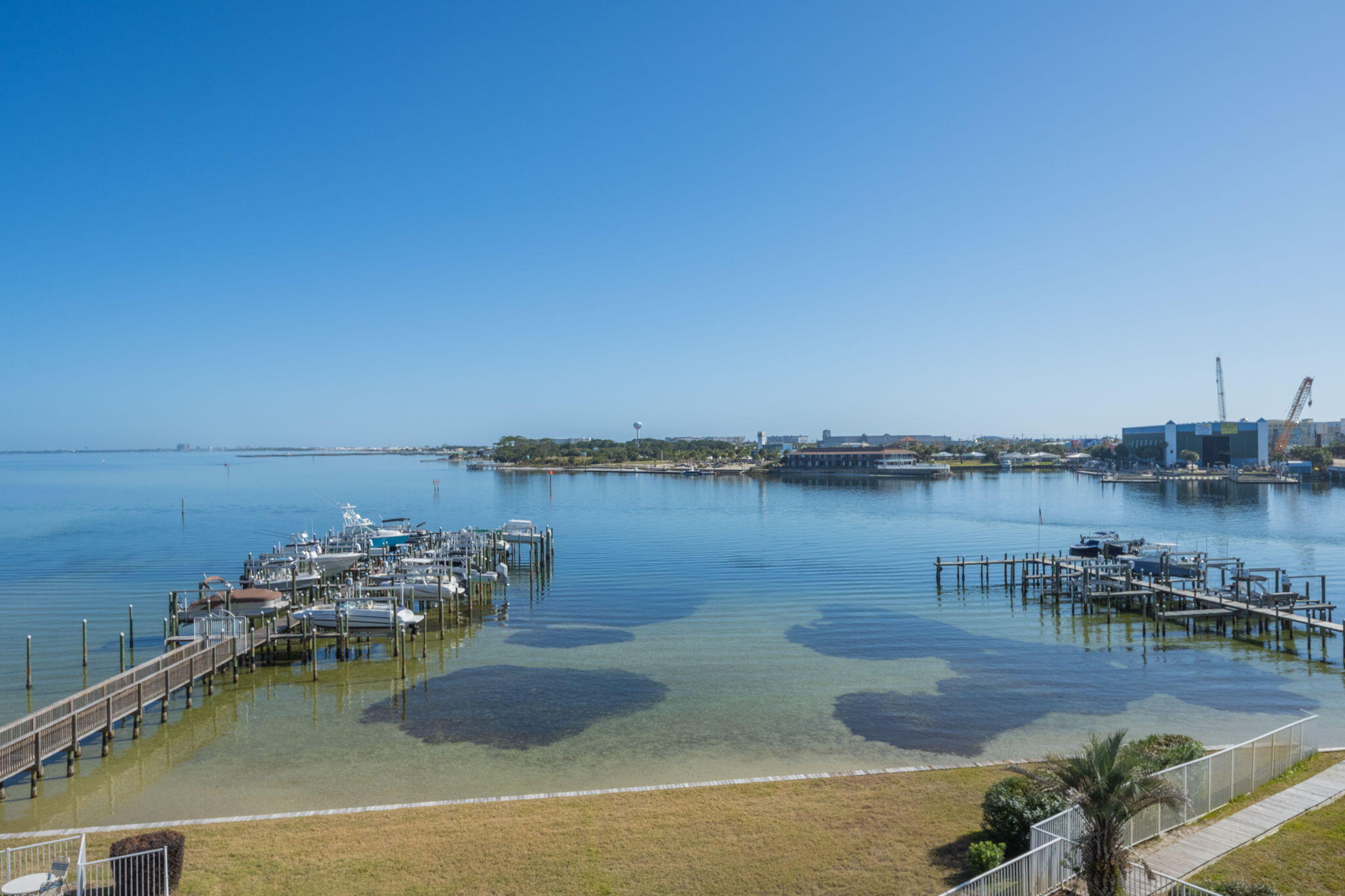 227 SE Alconese Avenue, UNIT E