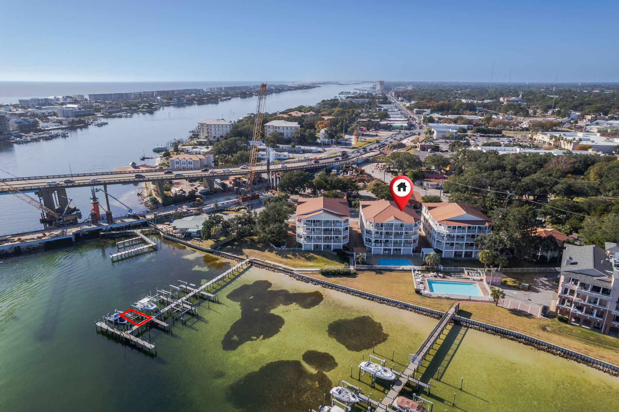 227 SE Alconese Avenue, UNIT E