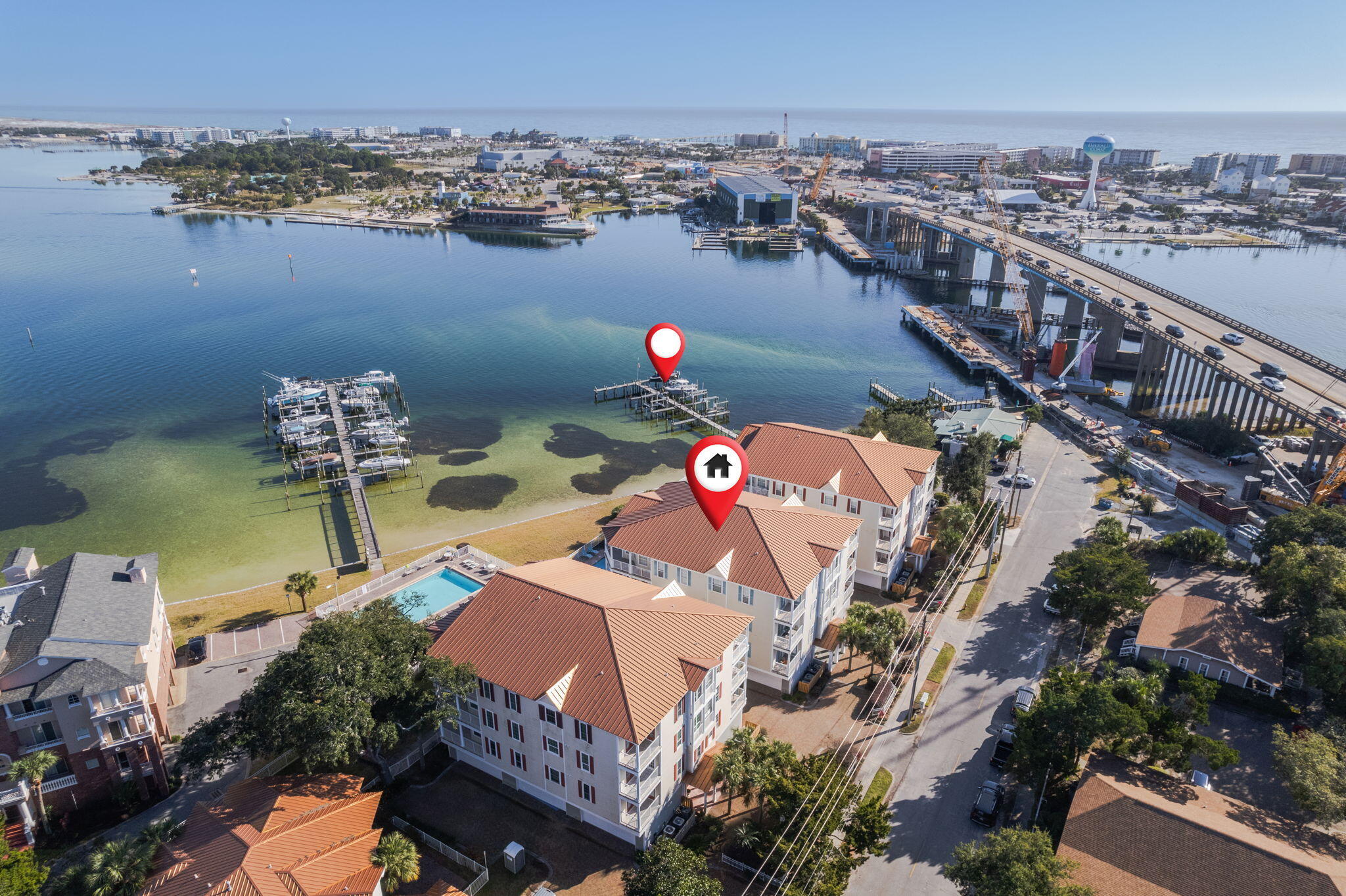 227 SE Alconese Avenue, UNIT E