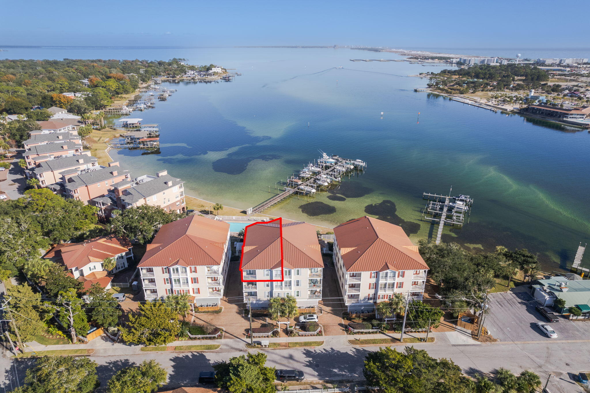 227 SE Alconese Avenue, UNIT E
