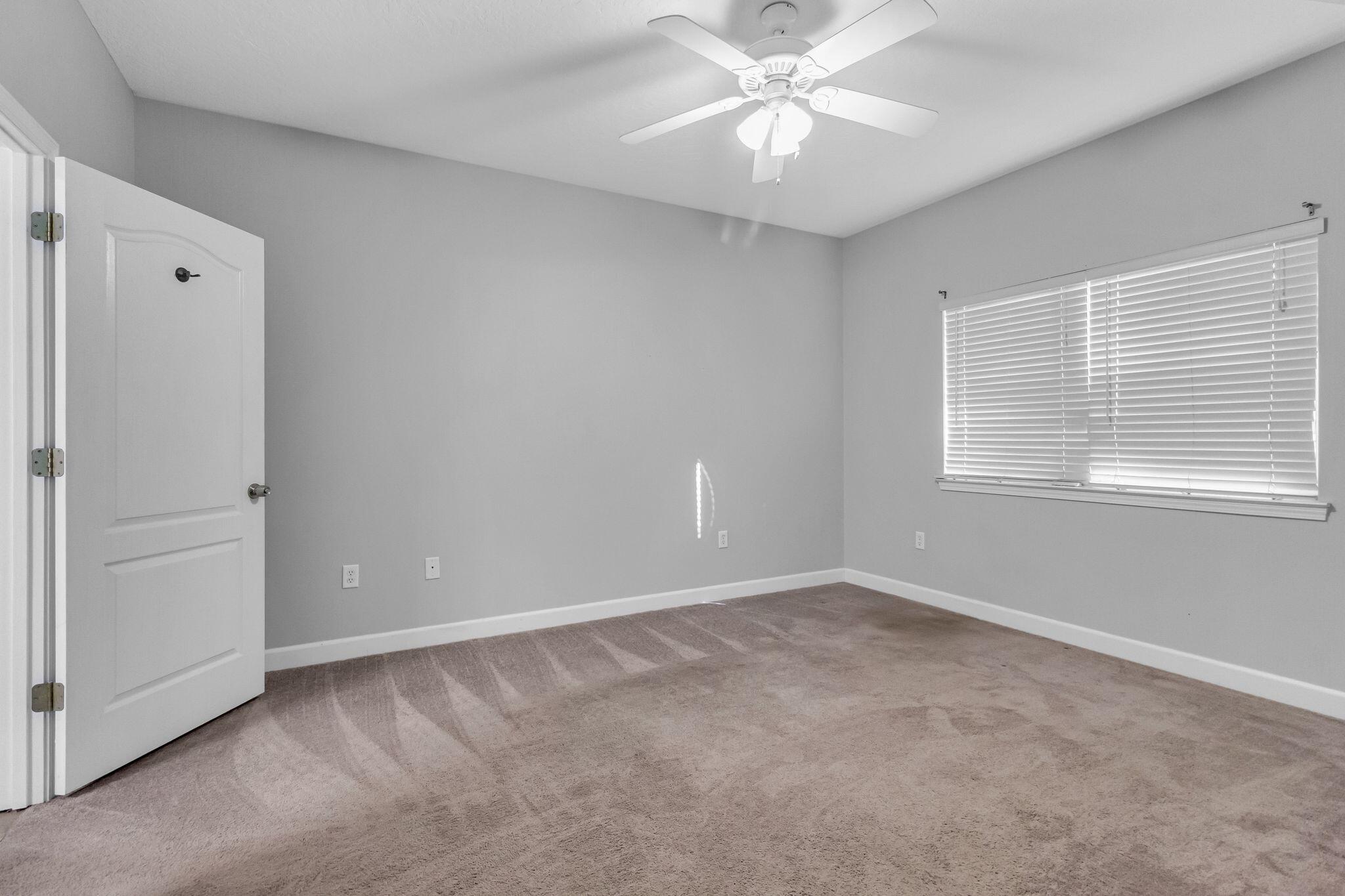 518 NW Parkview Road, UNIT A
