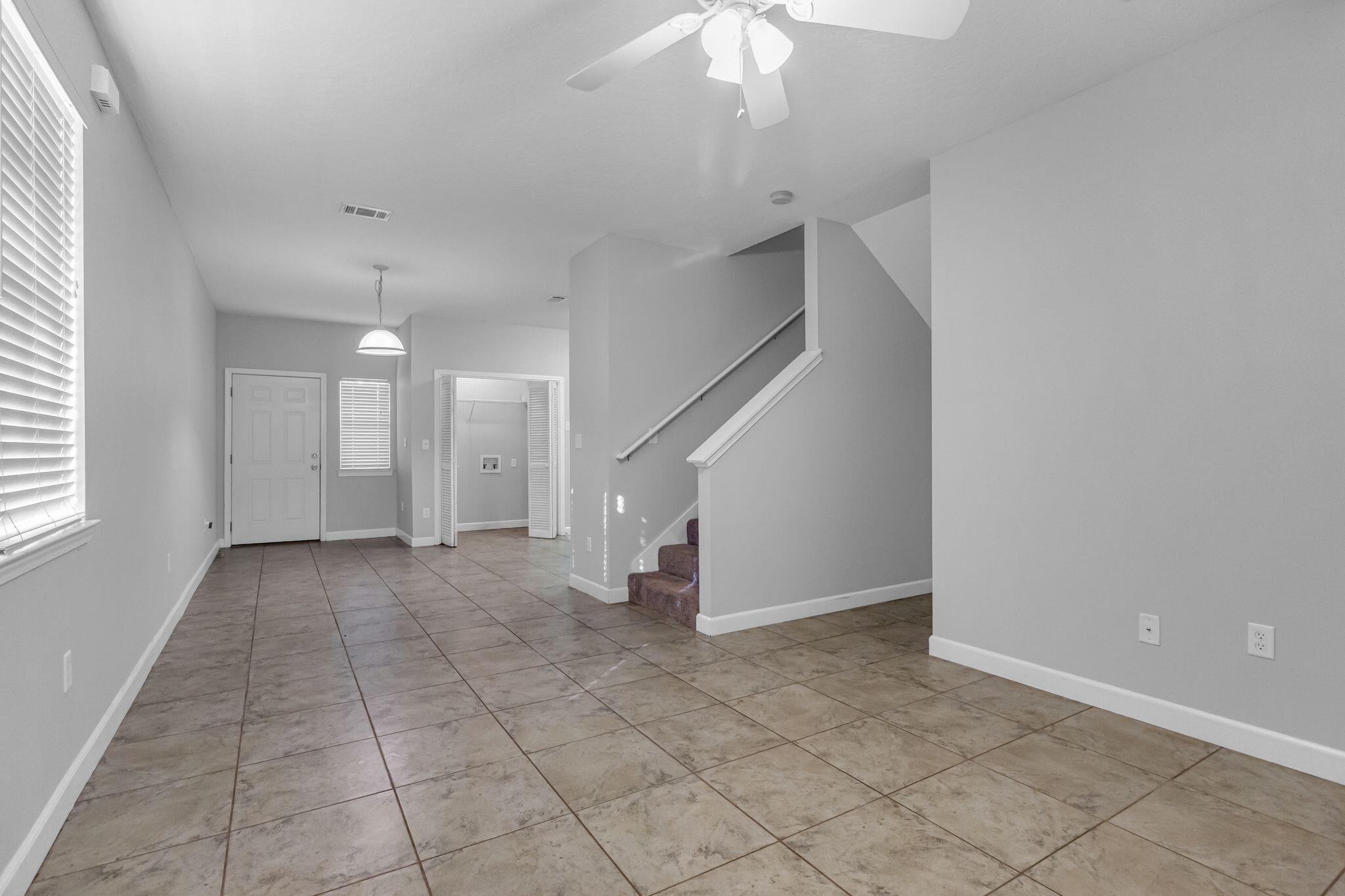 518 NW Parkview Road, UNIT A