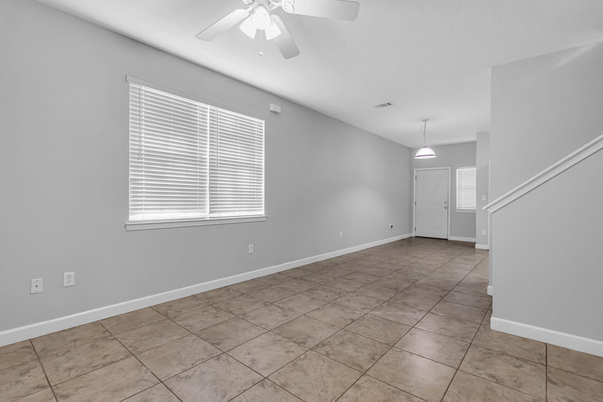 518 NW Parkview Road, UNIT A