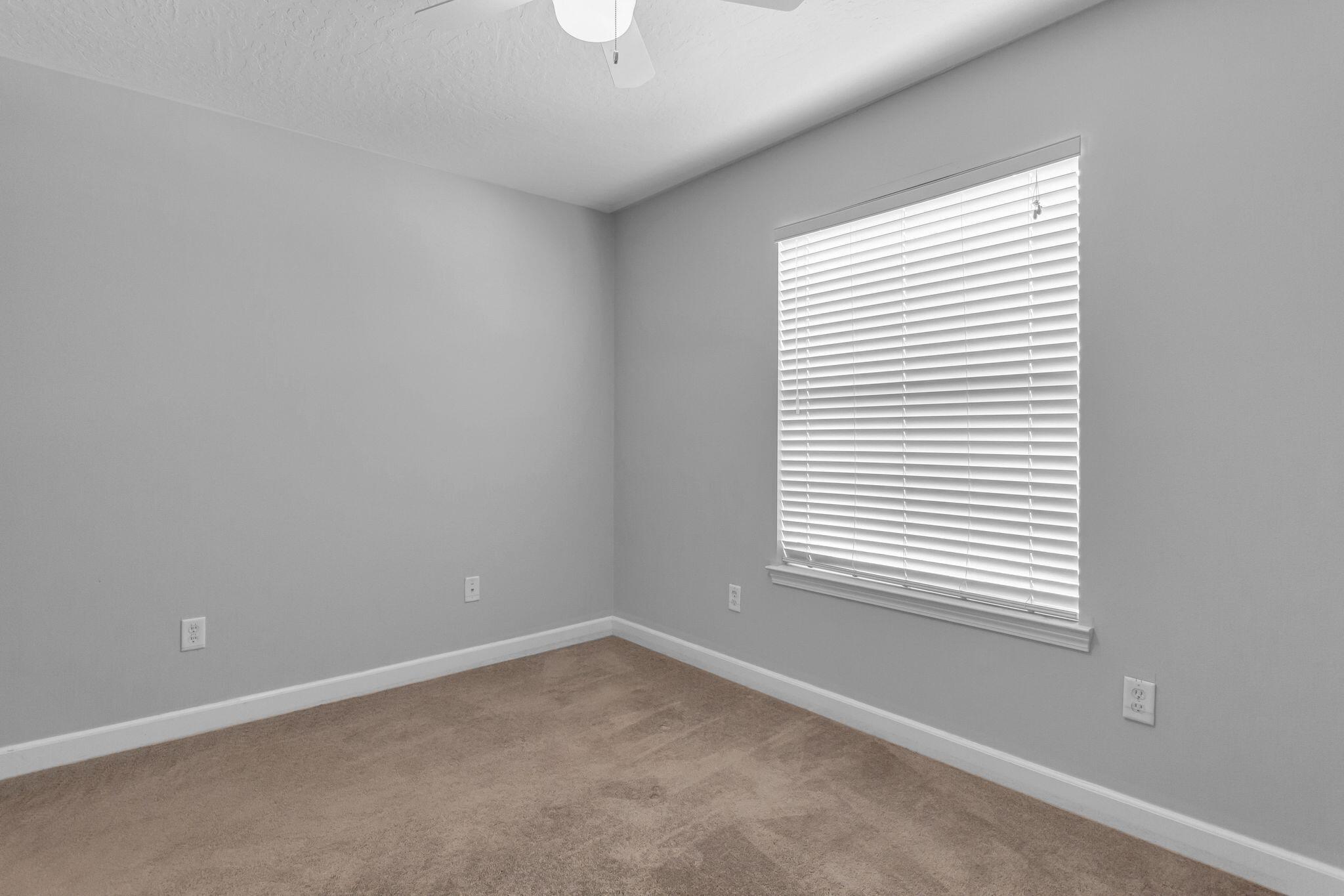 518 NW Parkview Road, UNIT A