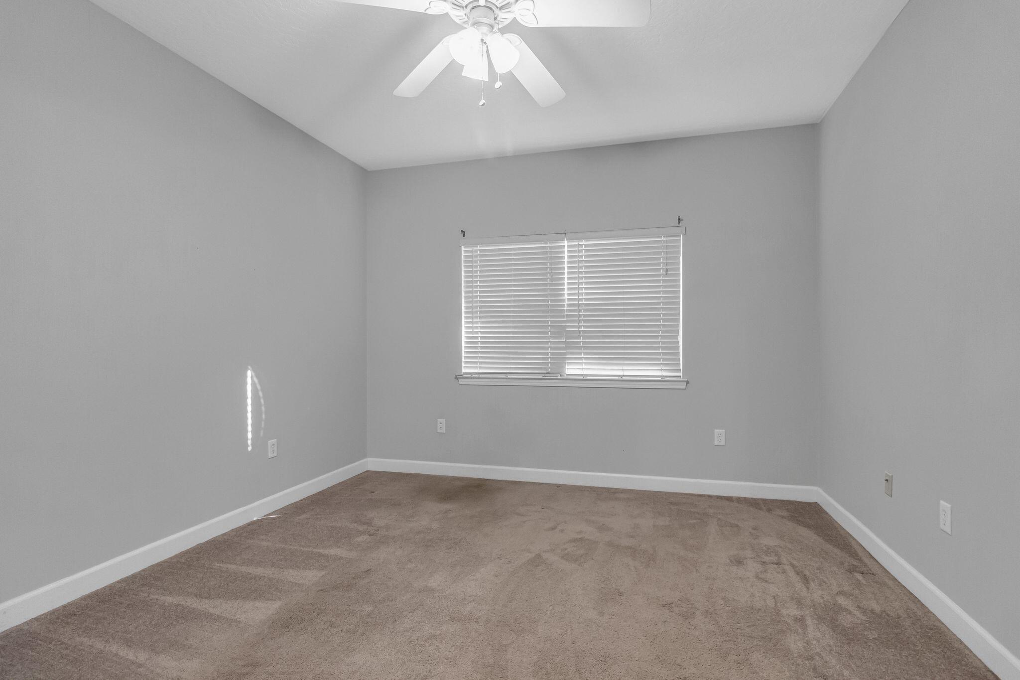 518 NW Parkview Road, UNIT A