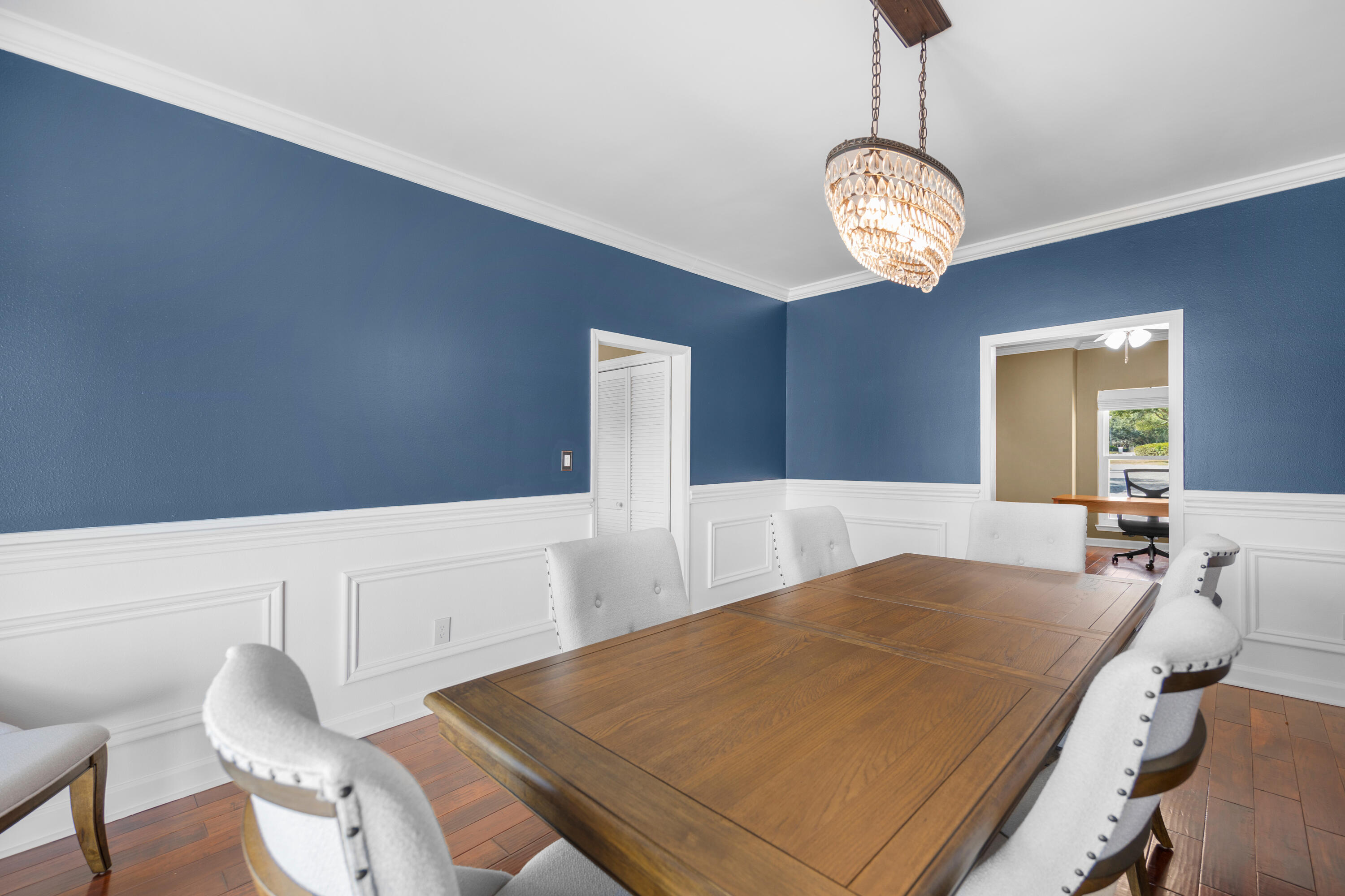 59 Lakeshore Drive