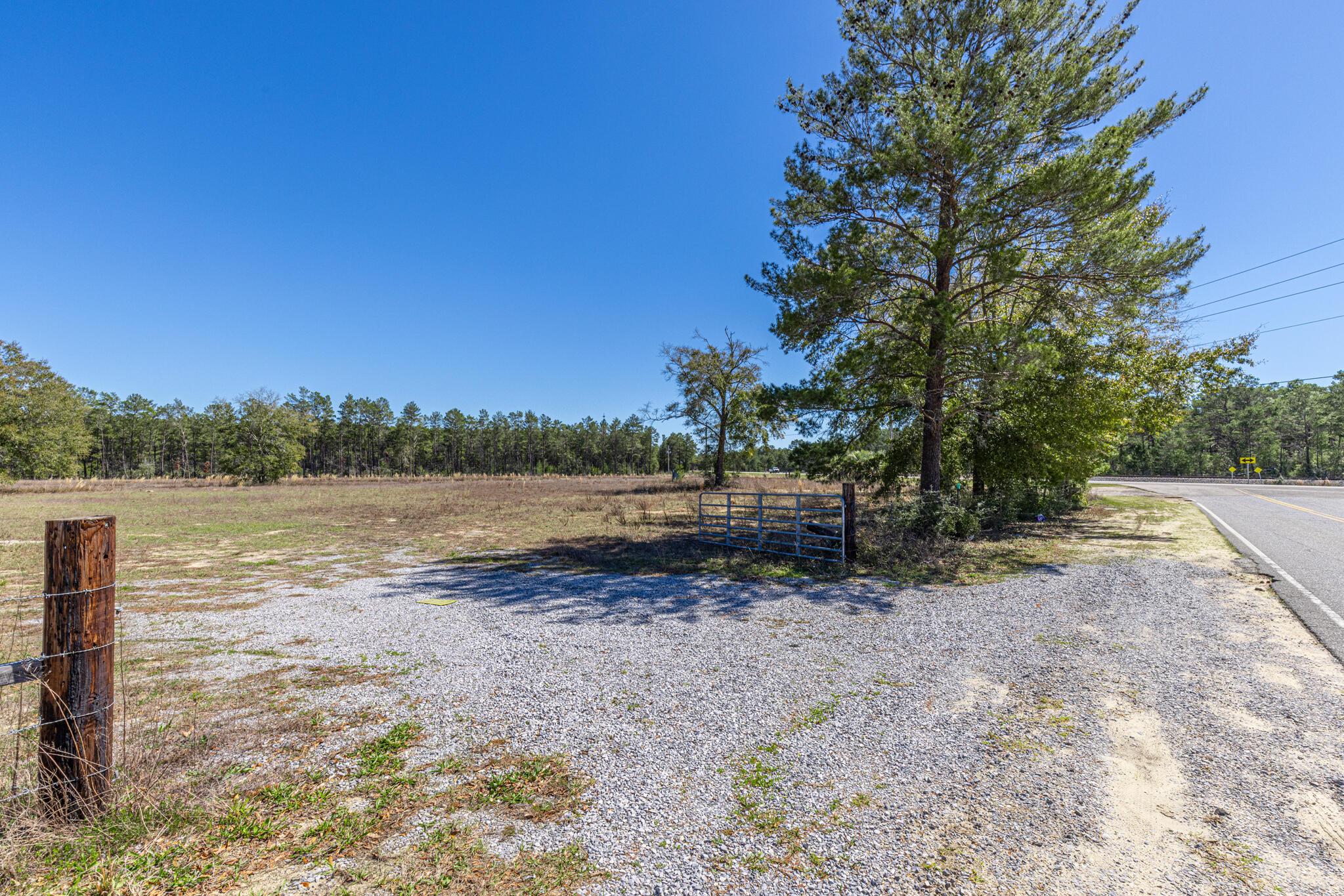 6.74 Acres Highway 90