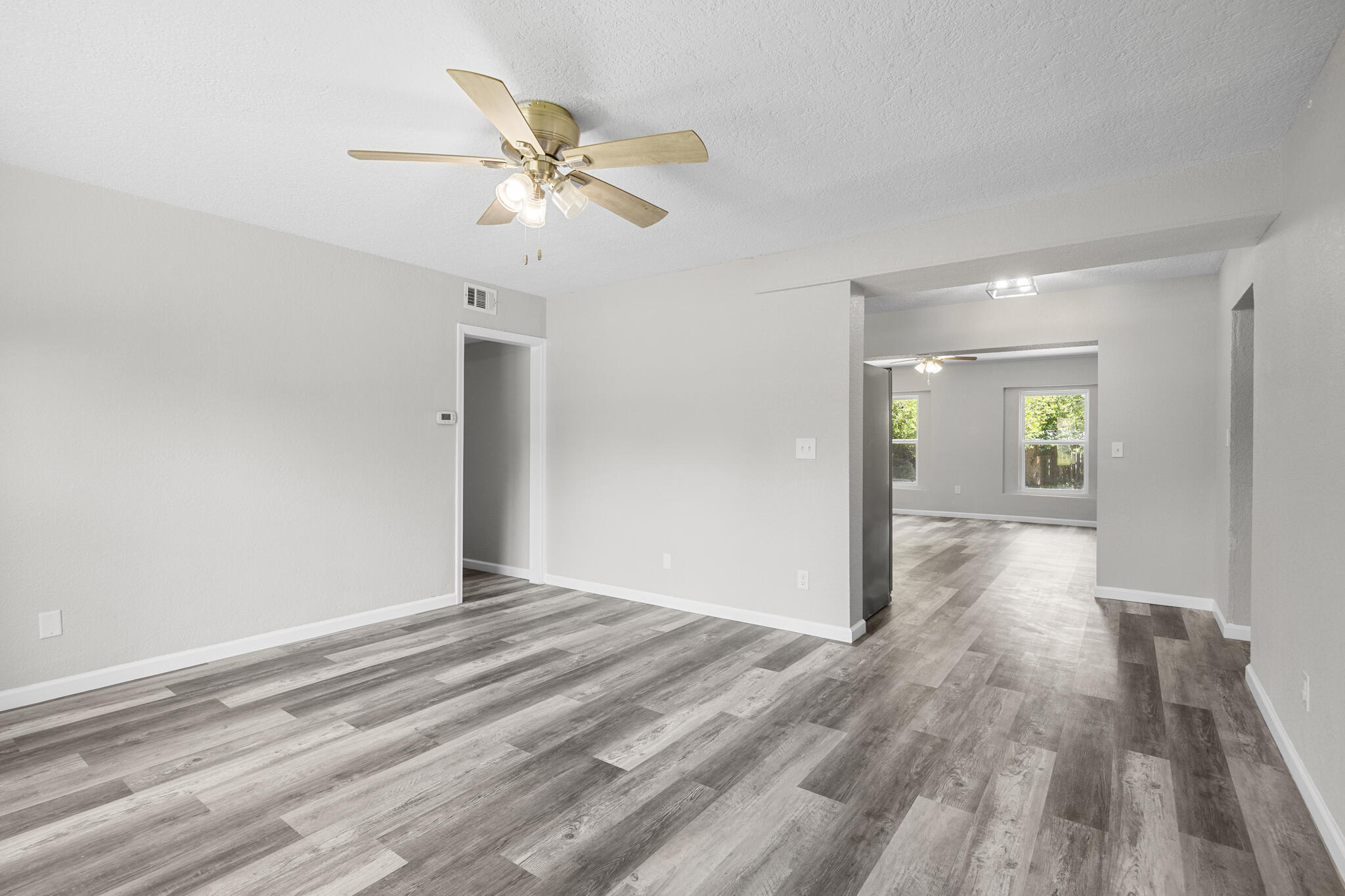 305 NE Hollywood Boulevard