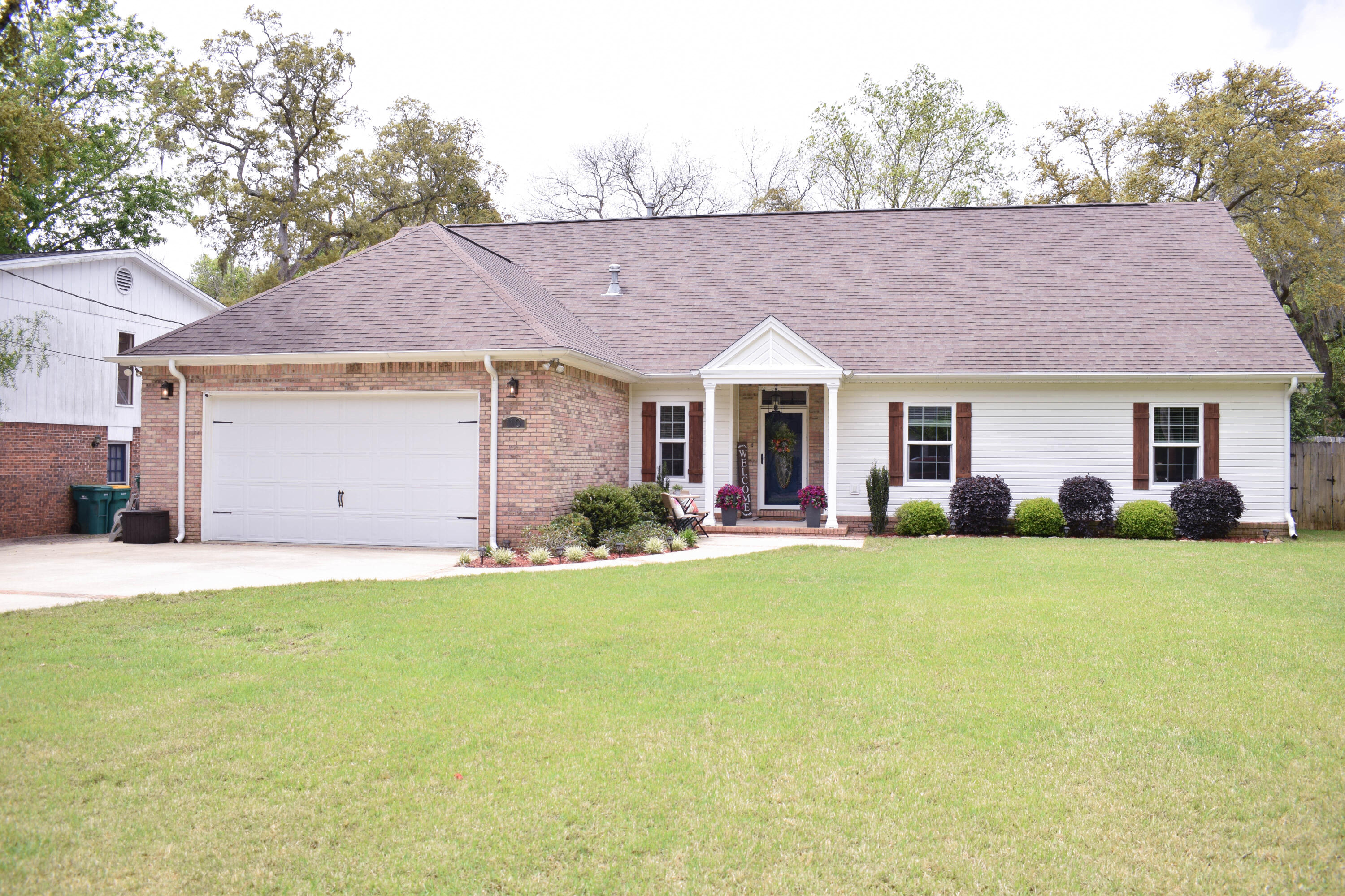 110 Troy Circle