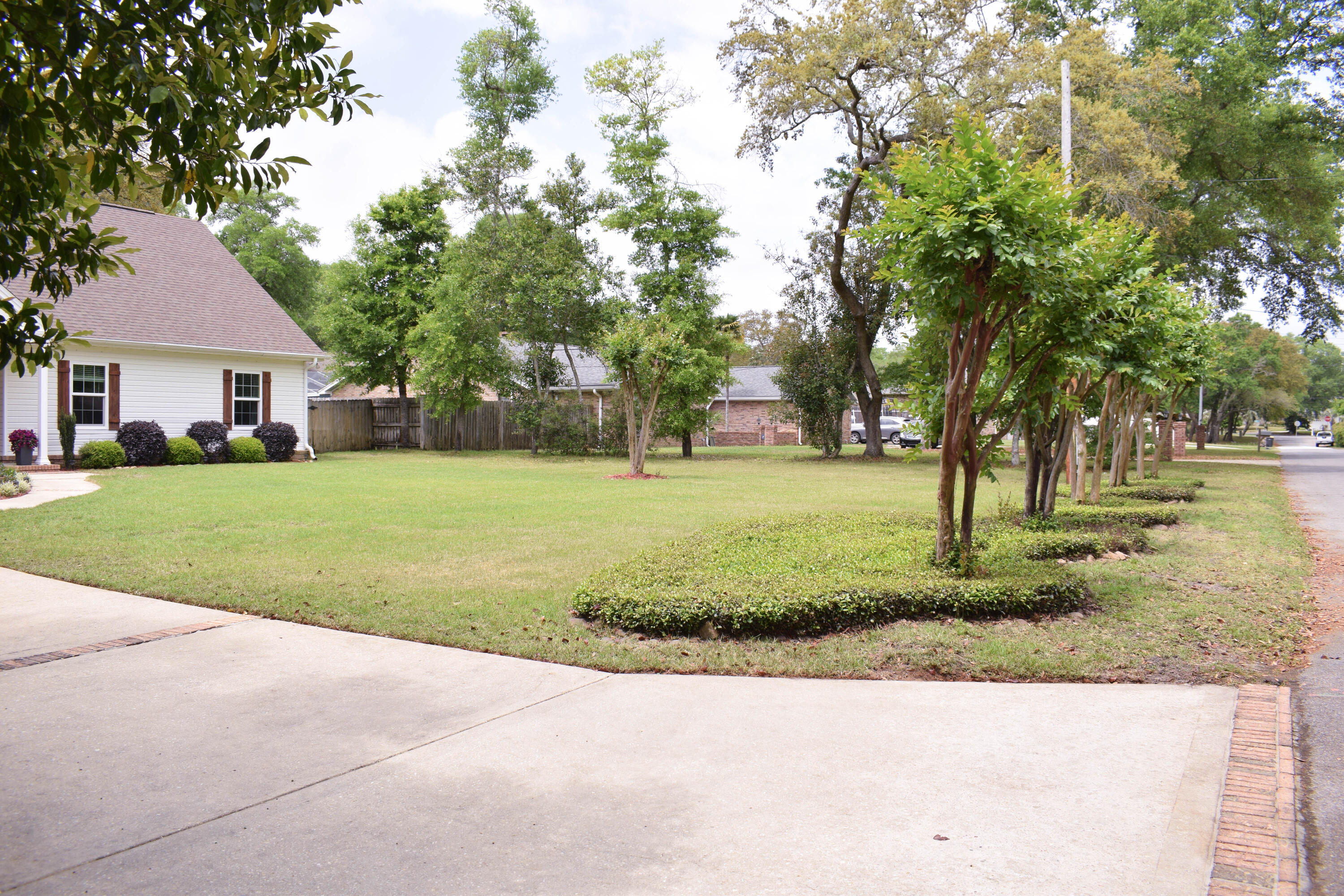 110 Troy Circle