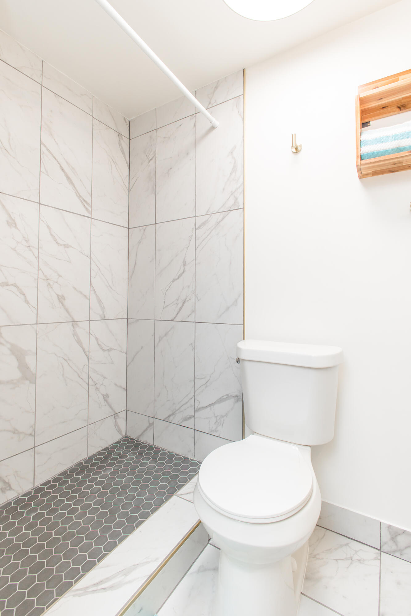 214 Miracle Strip Parkway, UNIT B111