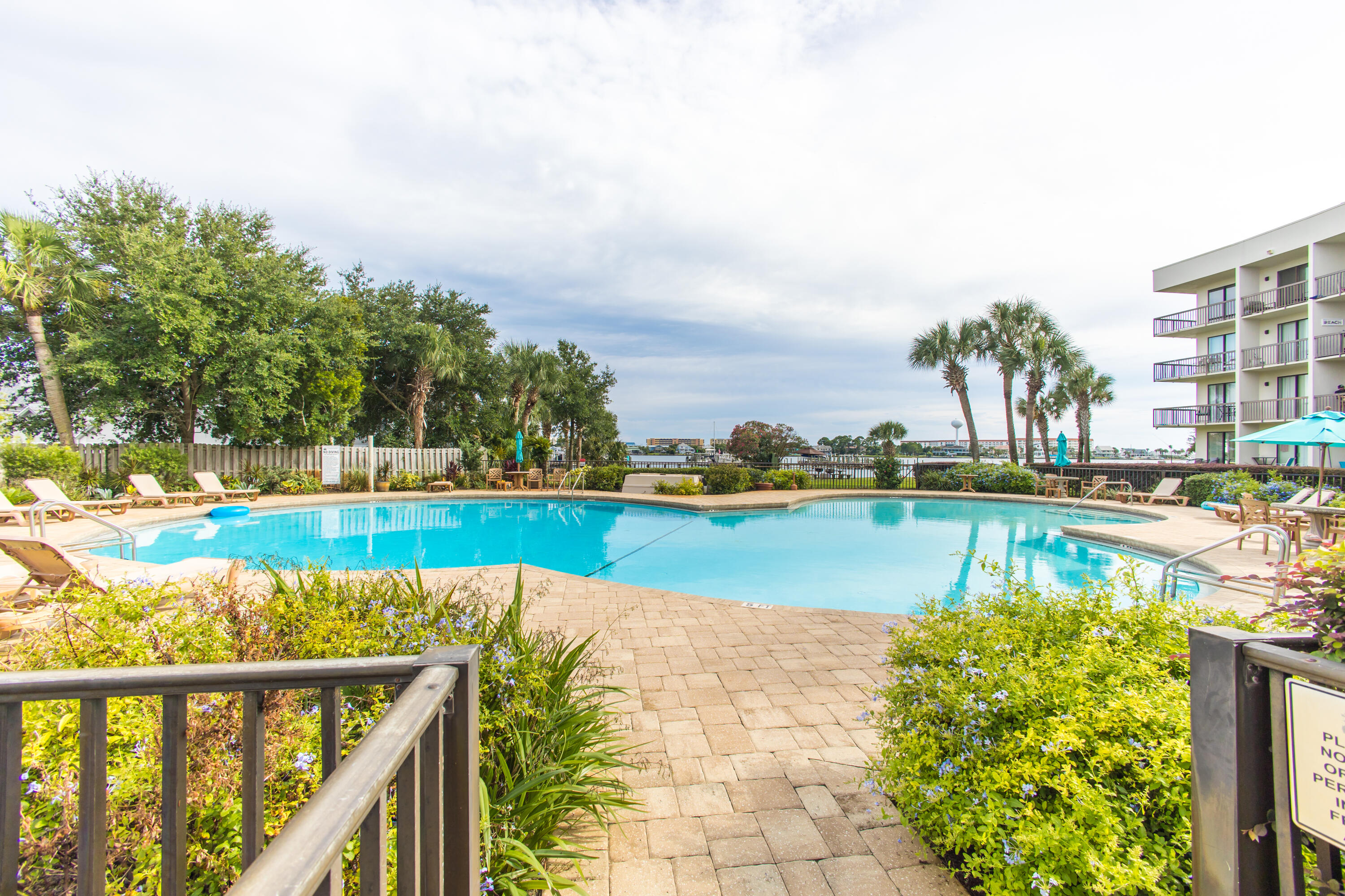 214 Miracle Strip Parkway, UNIT B111