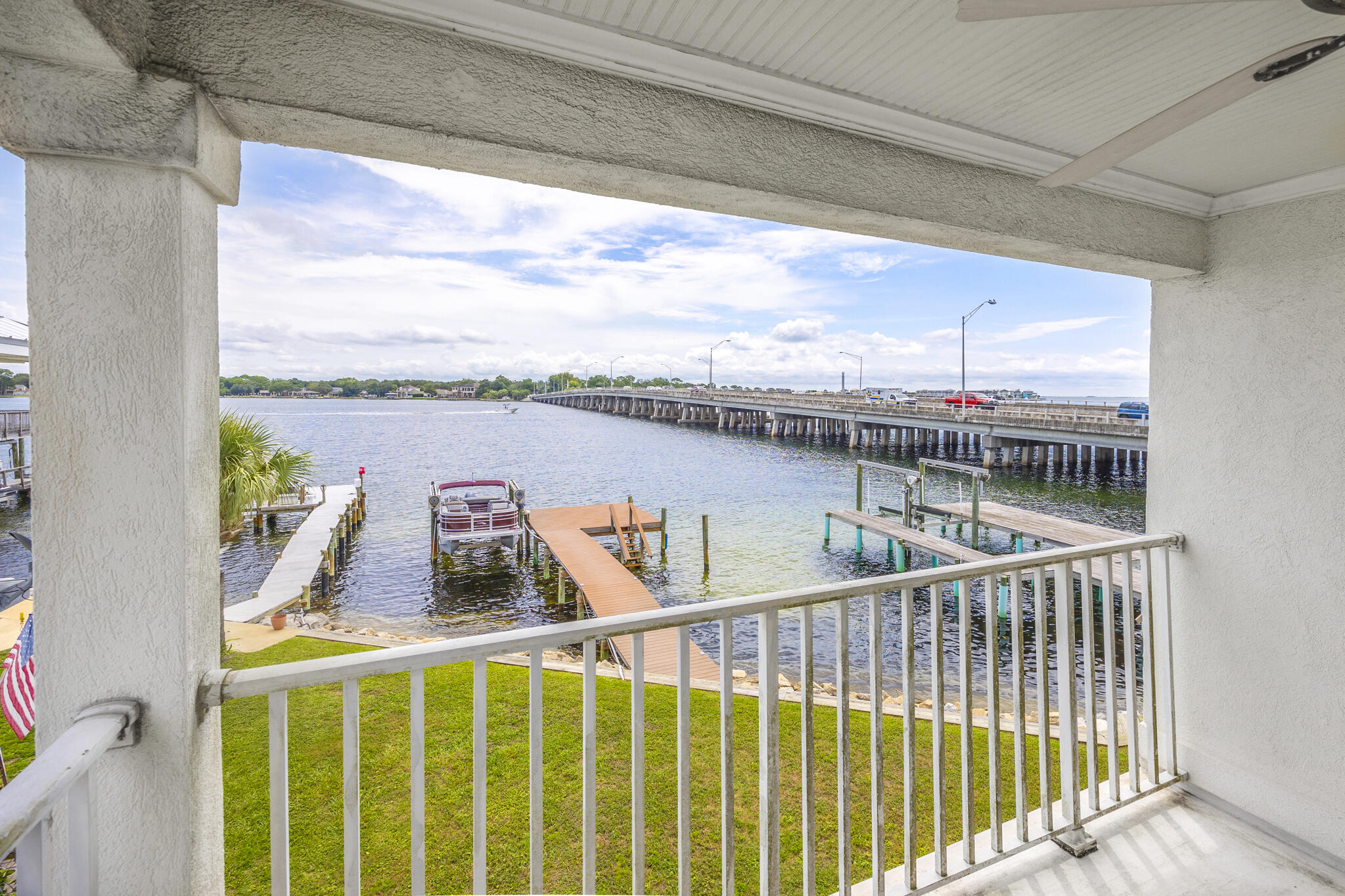 903 Lighthouse Road