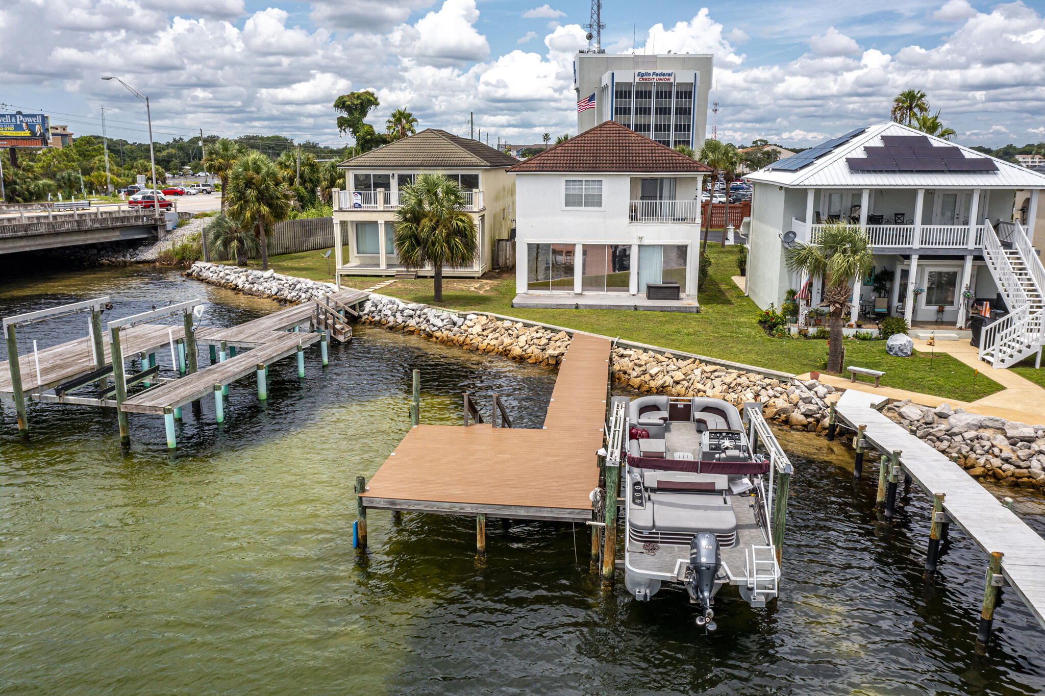 903 Lighthouse Road