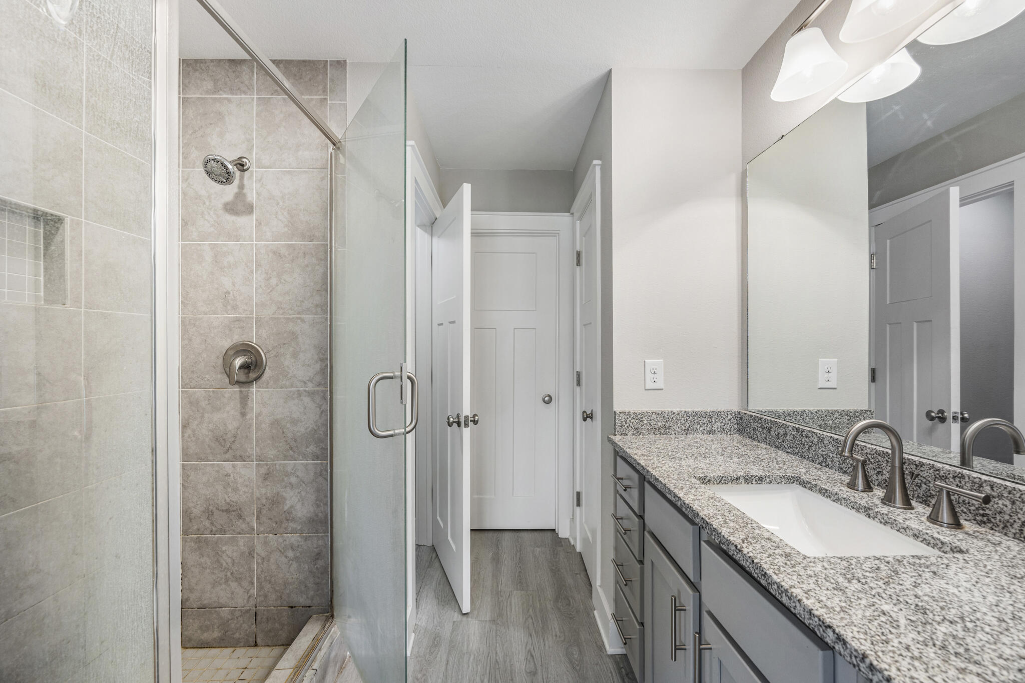 400 Mattie M Kelly Boulevard, Unit 70