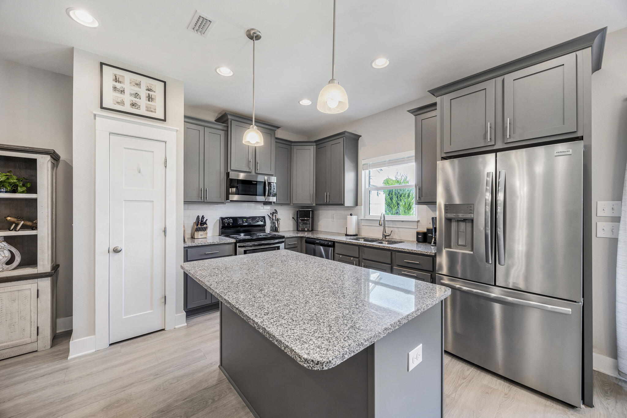 400 Mattie M Kelly Boulevard, Unit 70