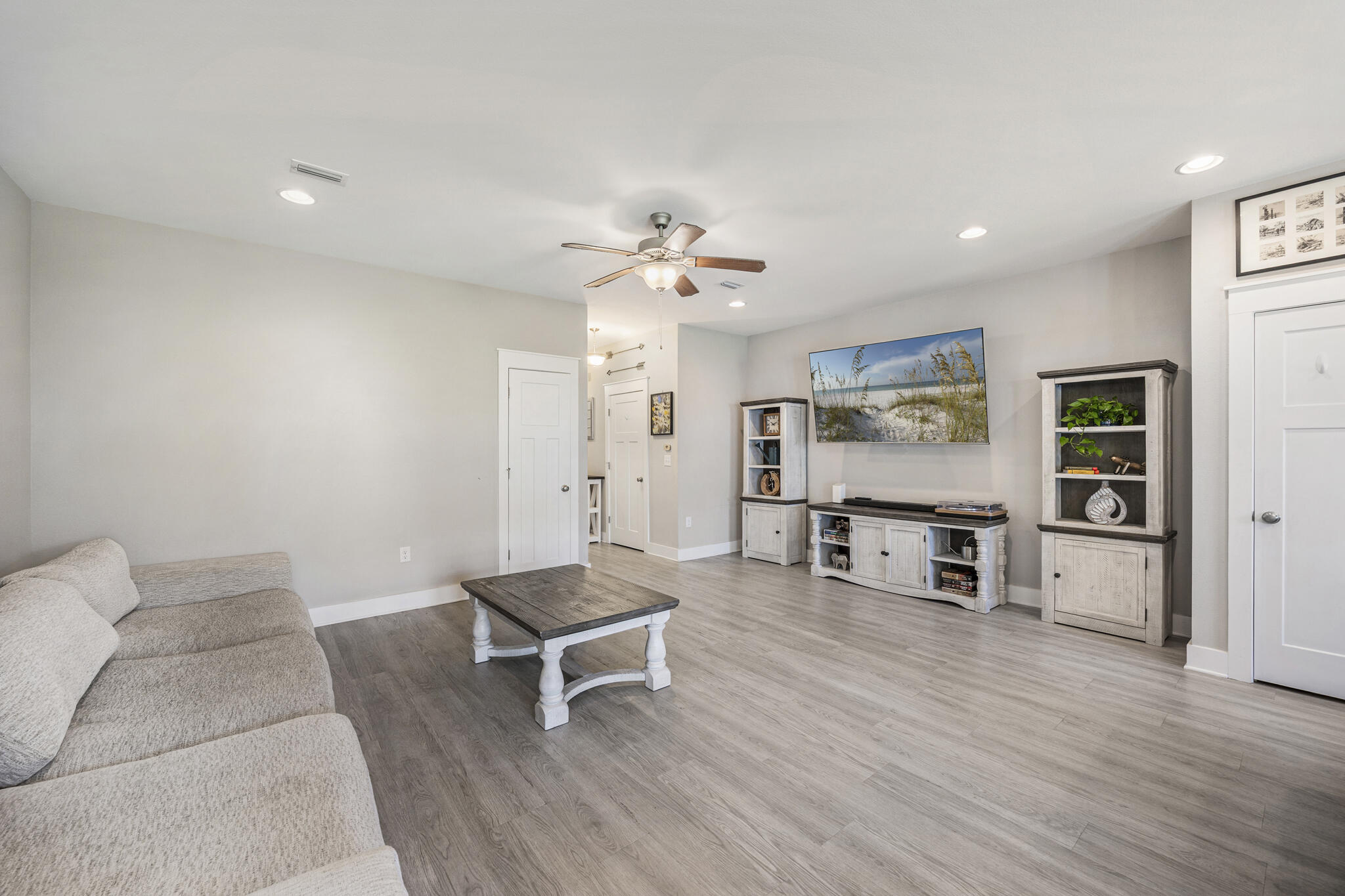 400 Mattie M Kelly Boulevard, Unit 70