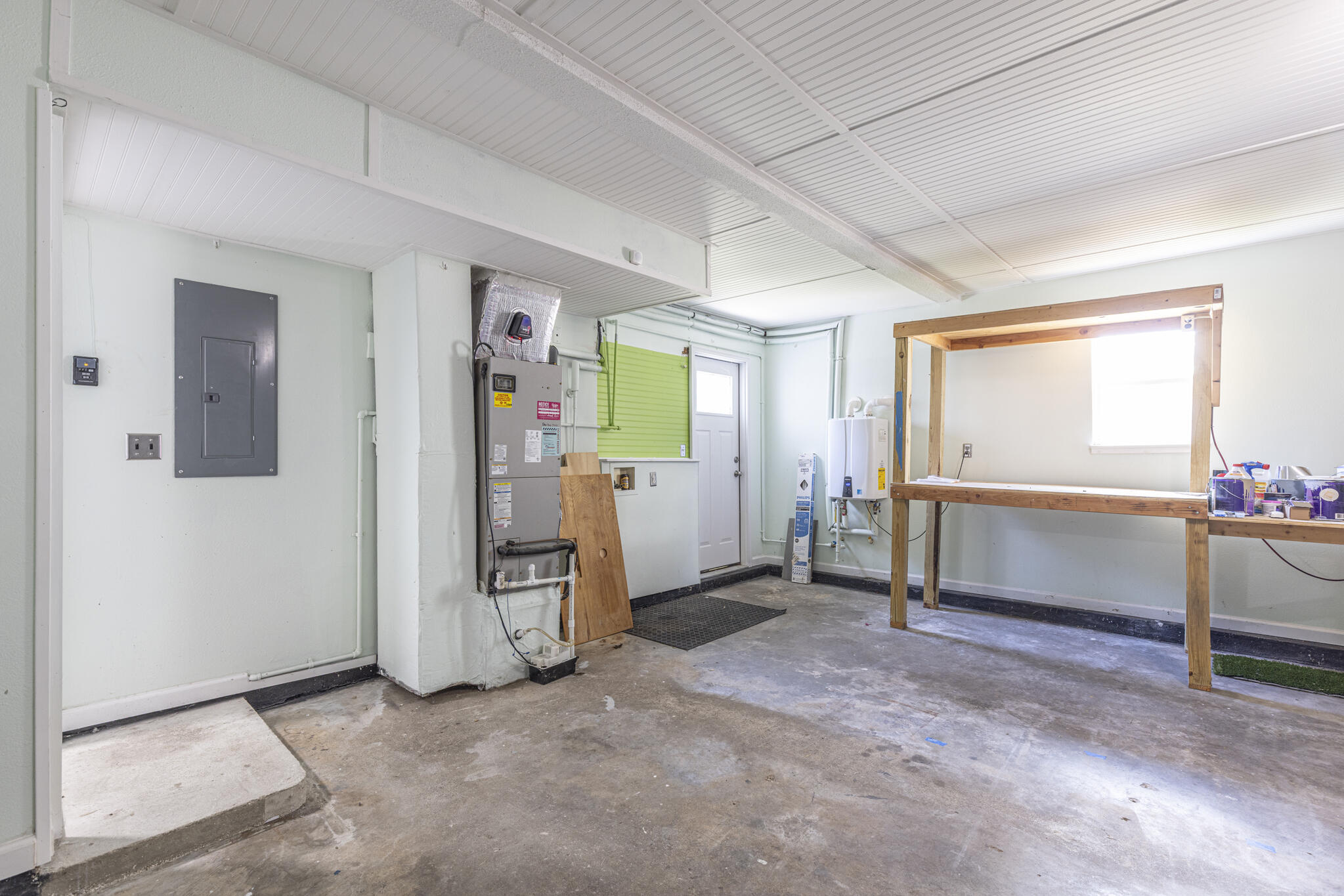 422 NW Village Court