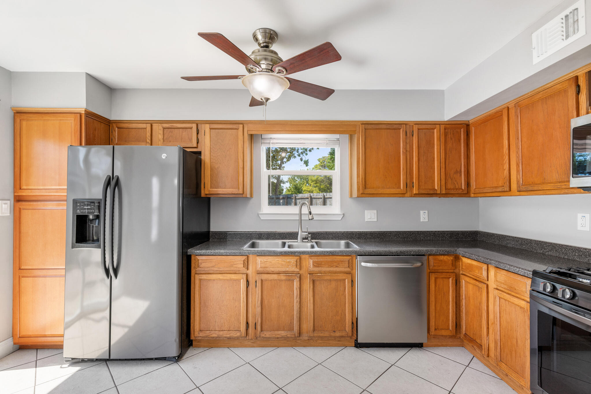 422 NW Village Court