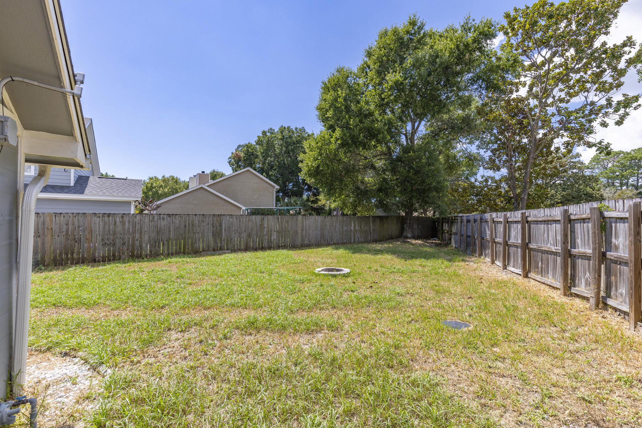 422 NW Village Court