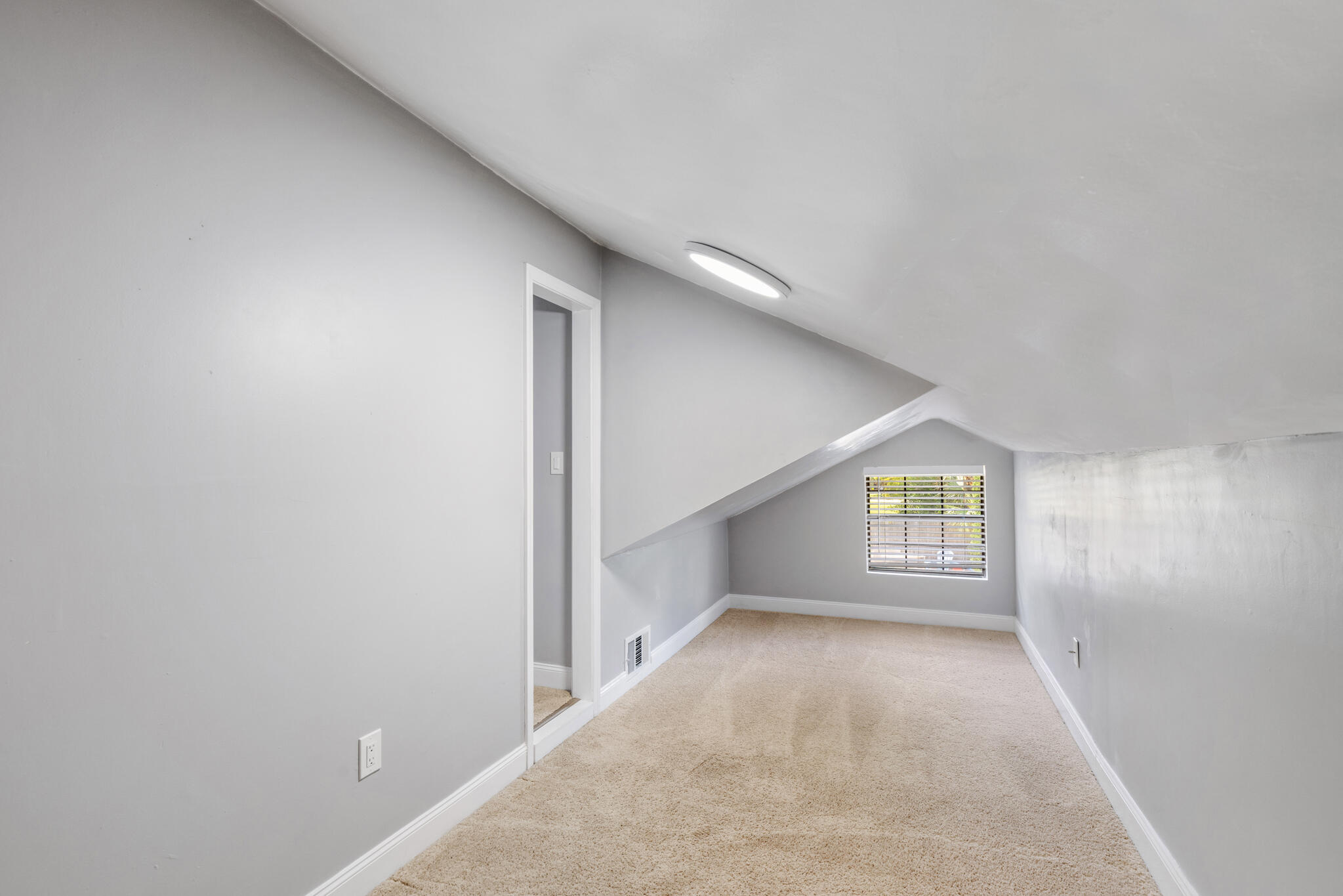 422 NW Village Court