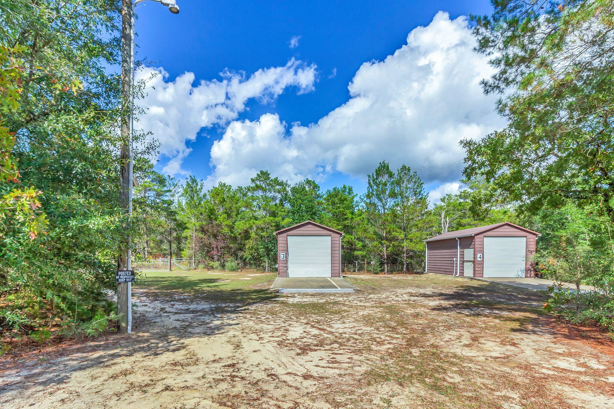 416 Woodlands Boulevard, DeFuniak Springs