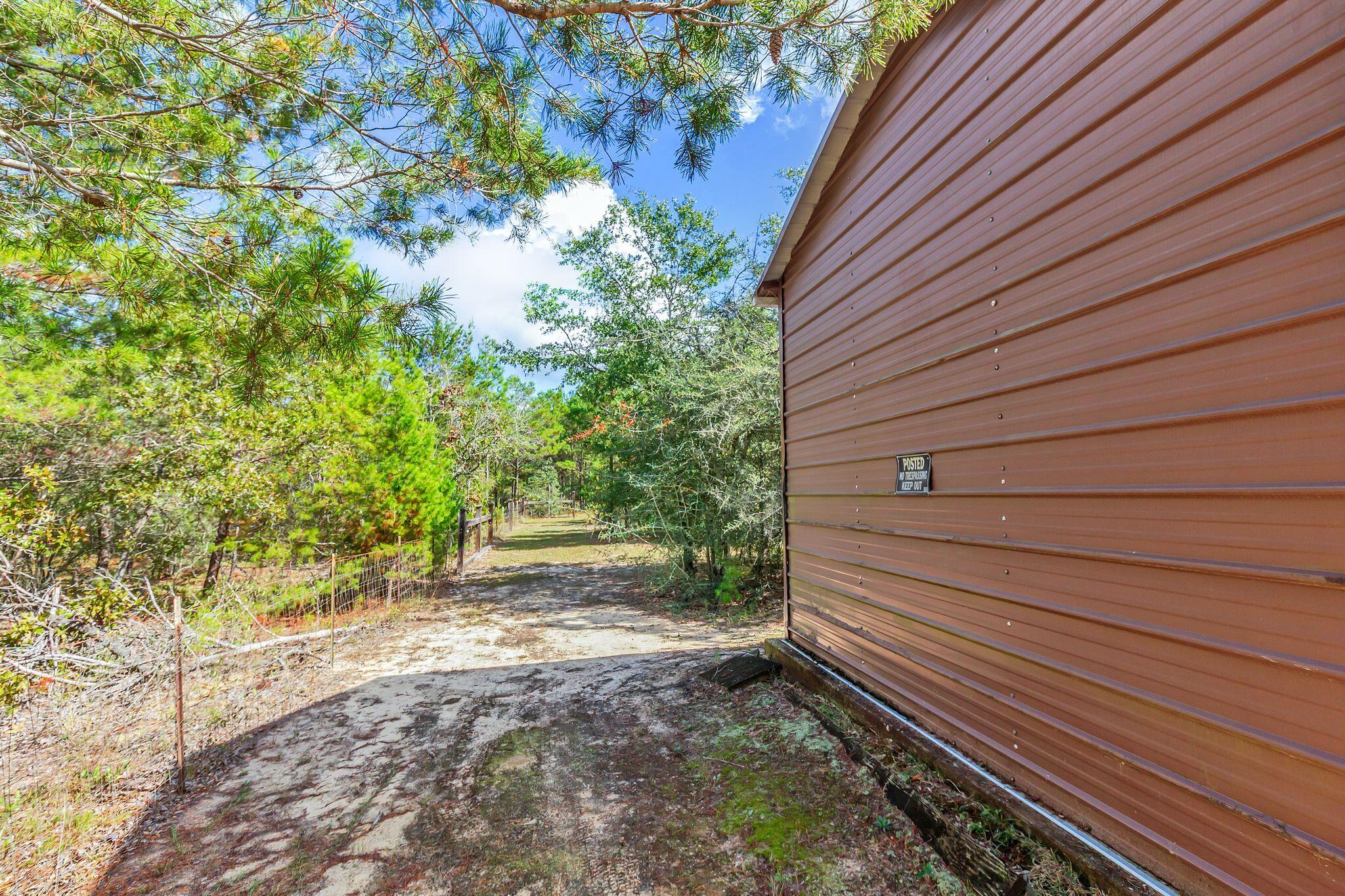 416 Woodlands Boulevard, DeFuniak Springs