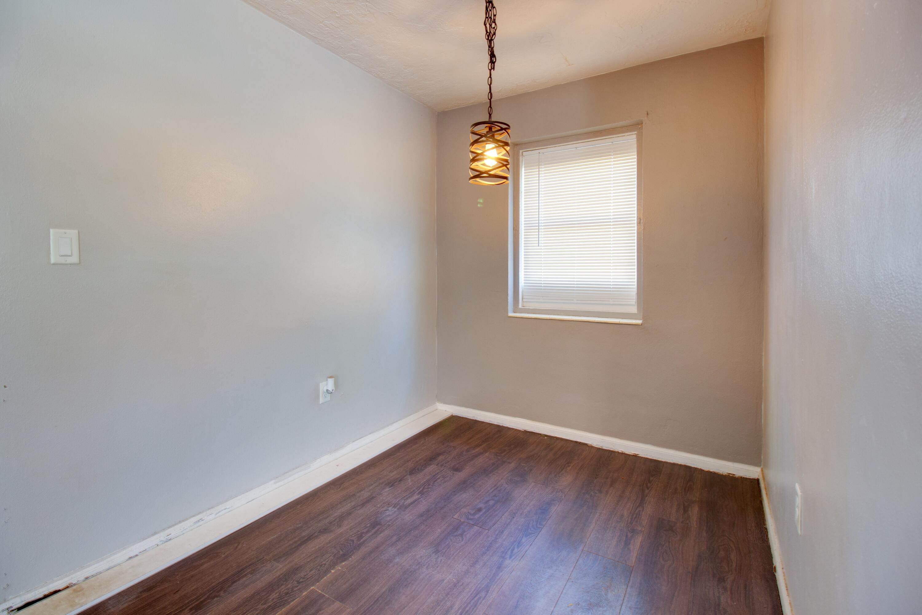 192 Adkinson Dr Drive