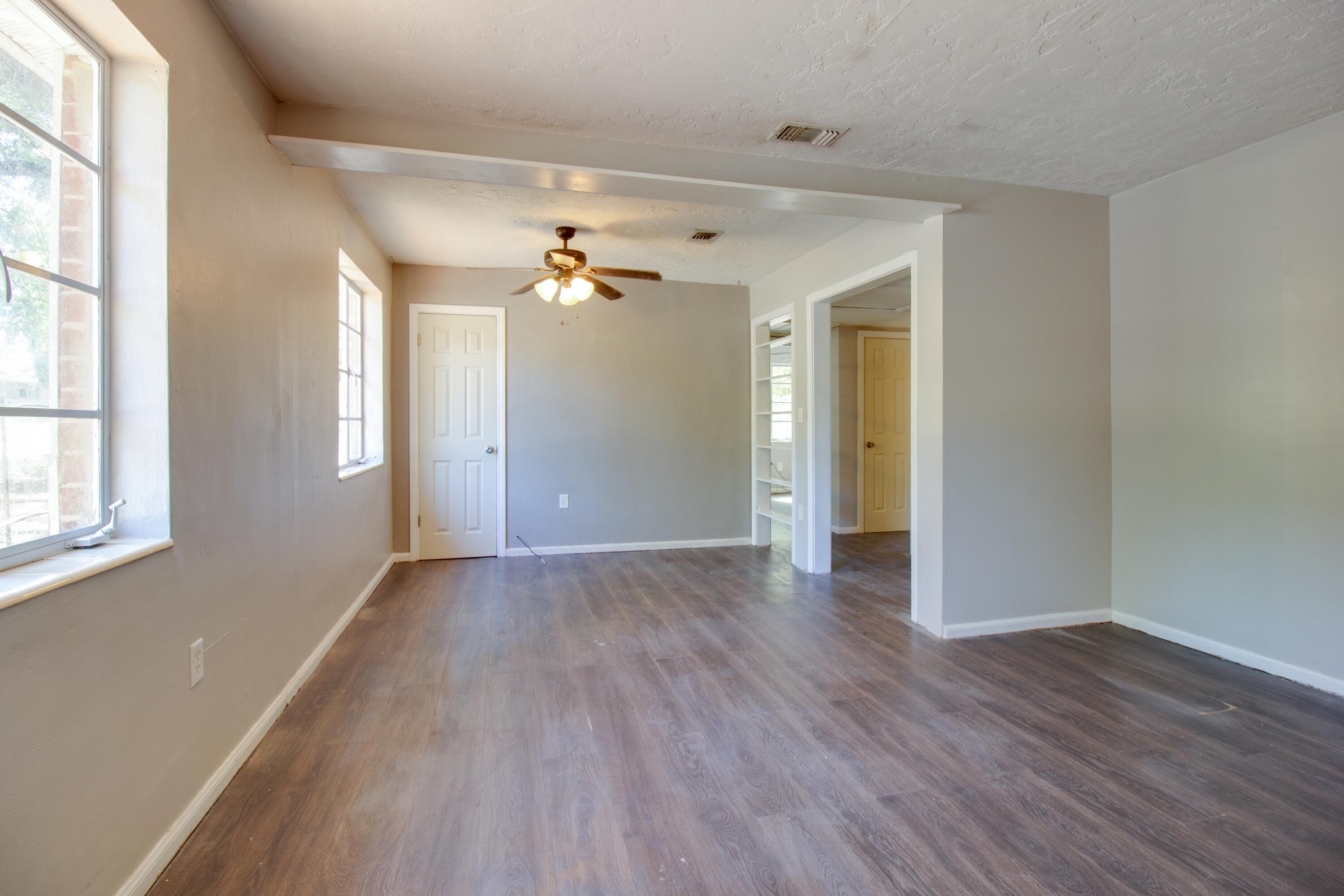 192 Adkinson Dr Drive