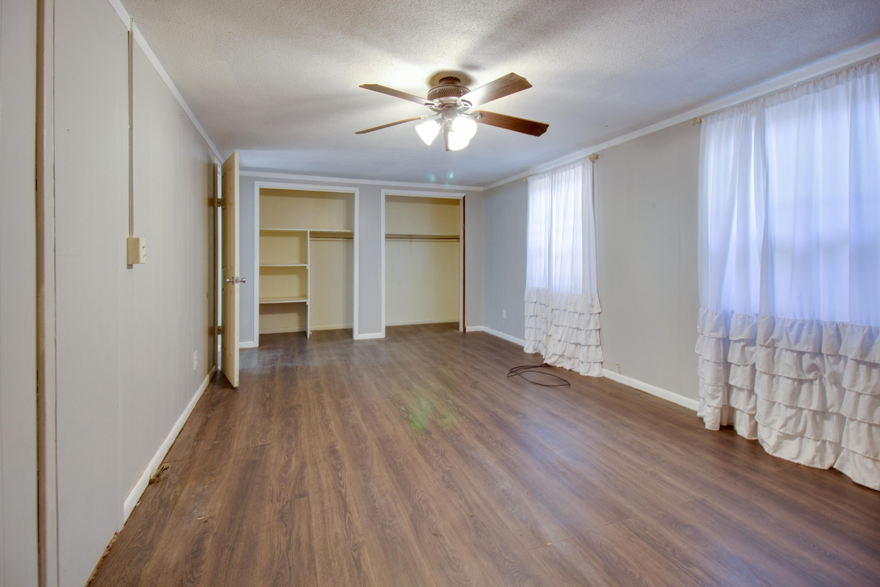 192 Adkinson Dr Drive