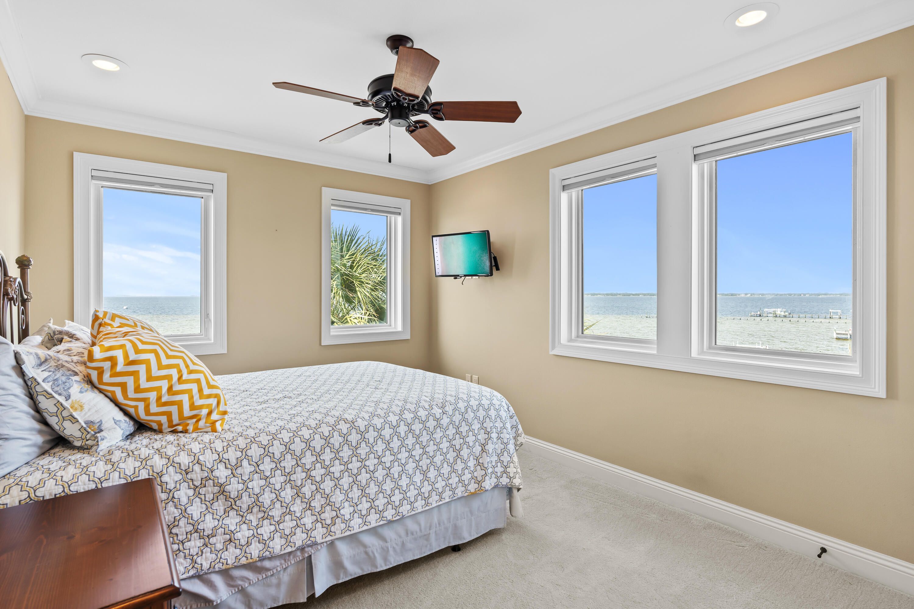 753 Boulevard of the Champions