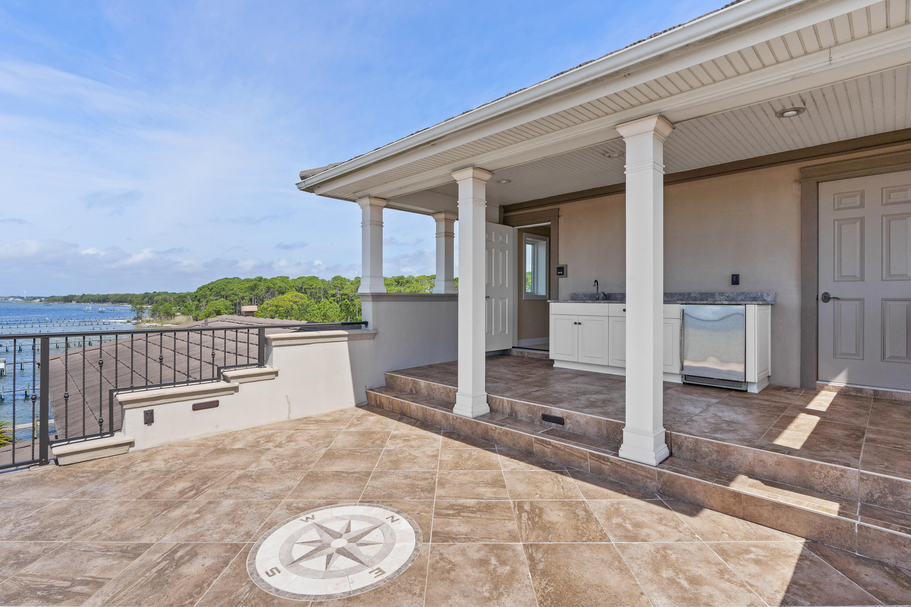 753 Boulevard of the Champions