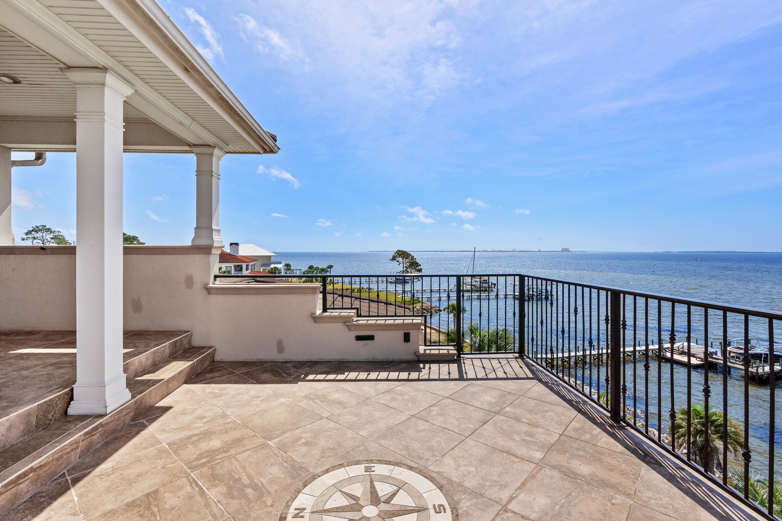 753 Boulevard of the Champions