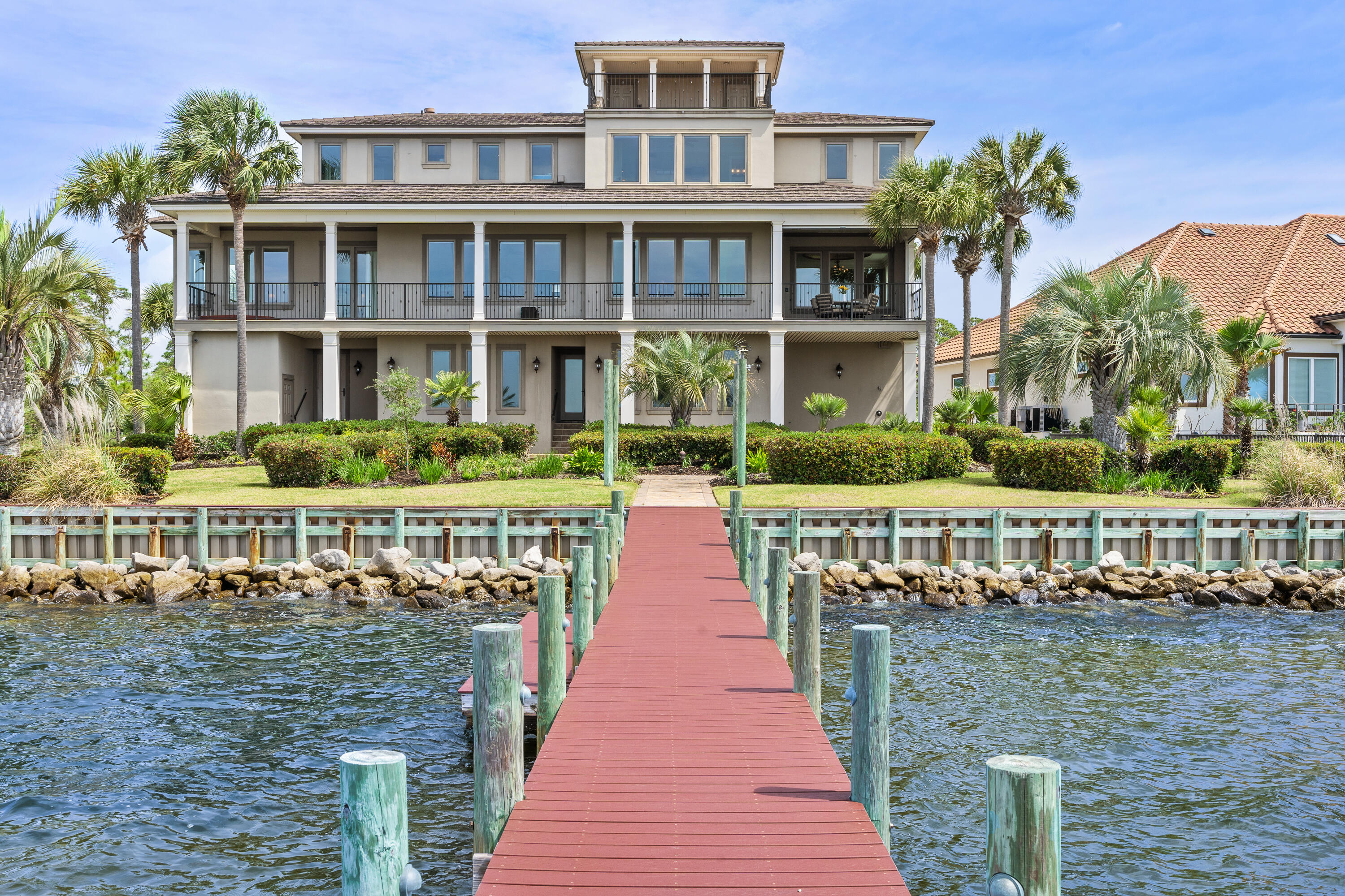 753 Boulevard of the Champions