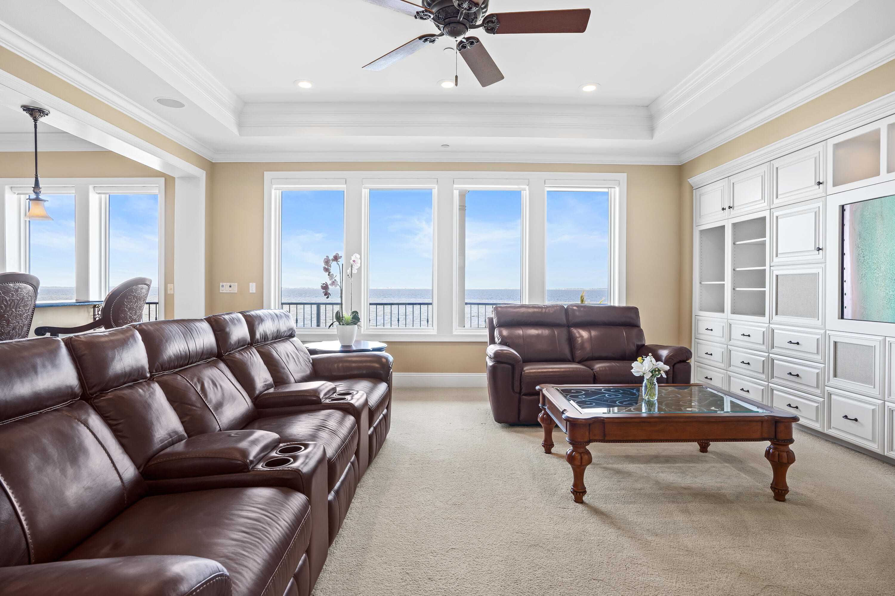 753 Boulevard of the Champions