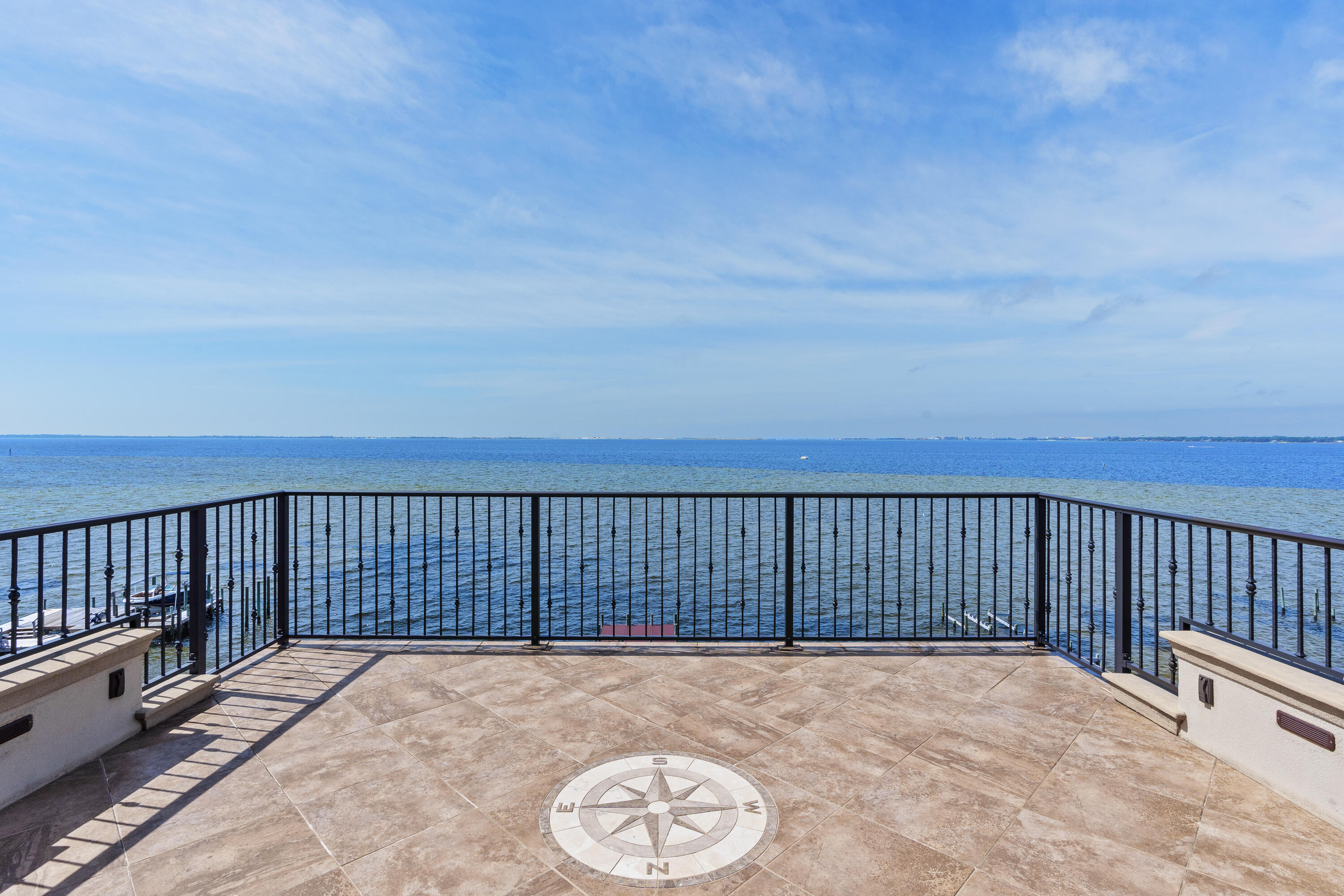 753 Boulevard of the Champions