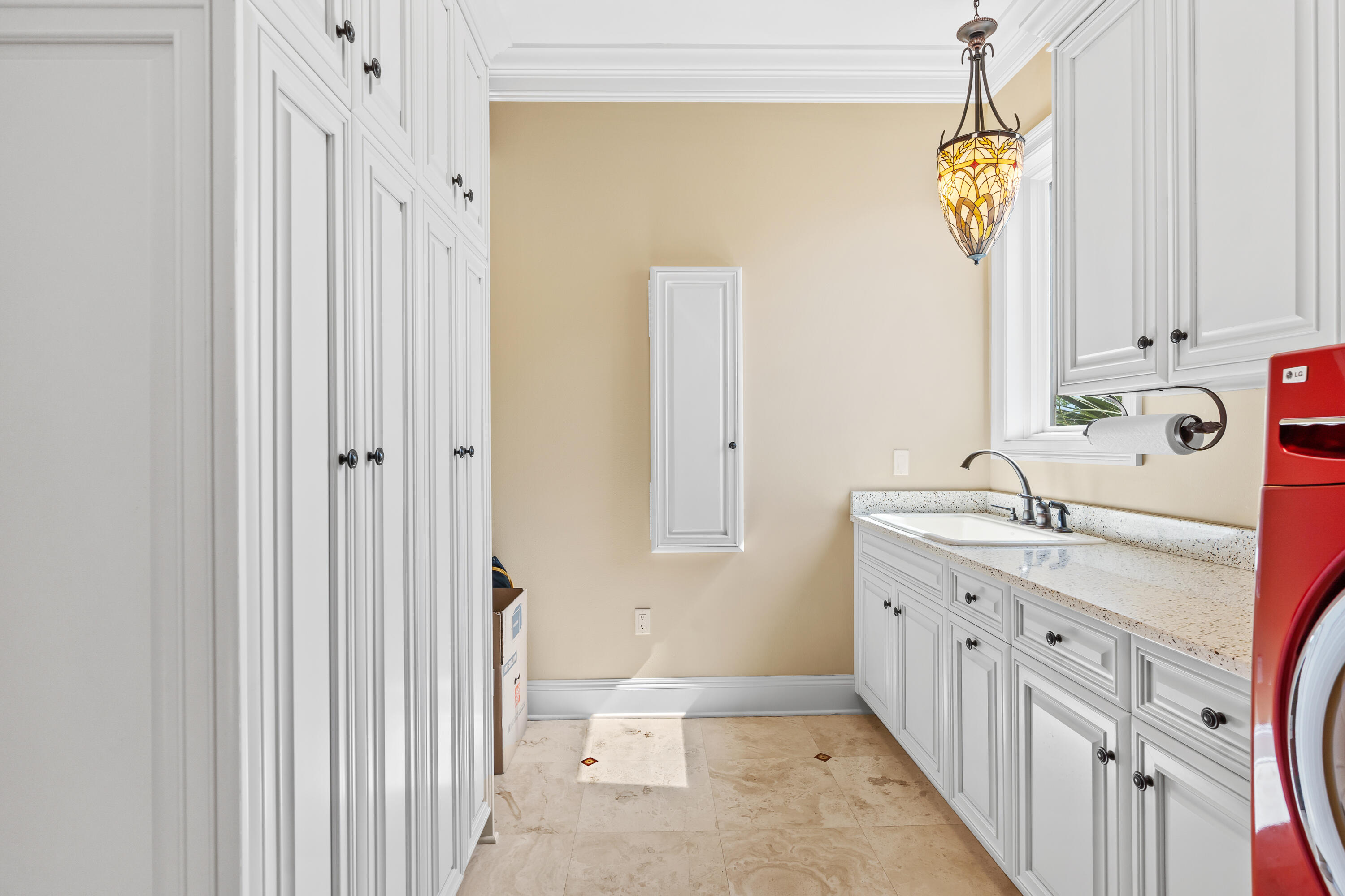 753 Boulevard of the Champions