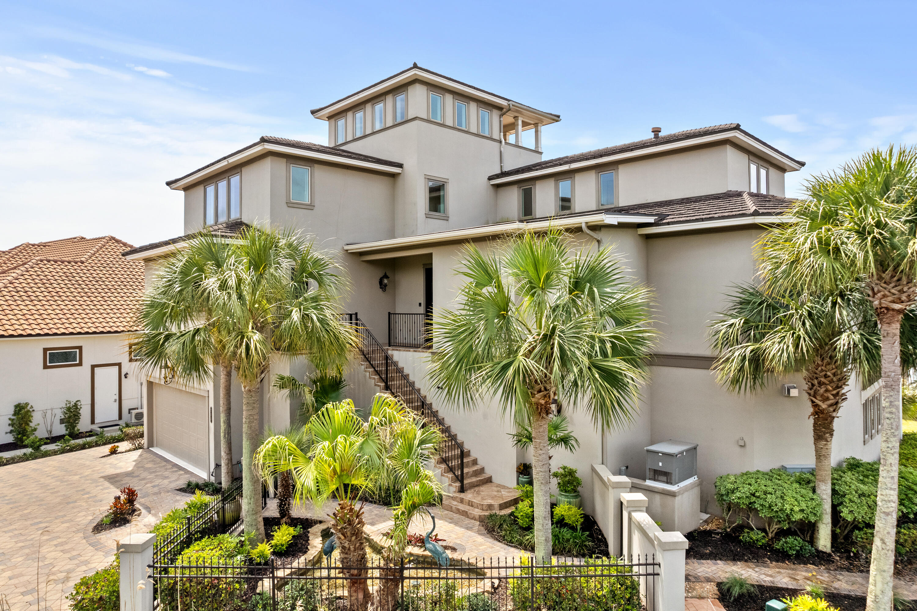 753 Boulevard of the Champions