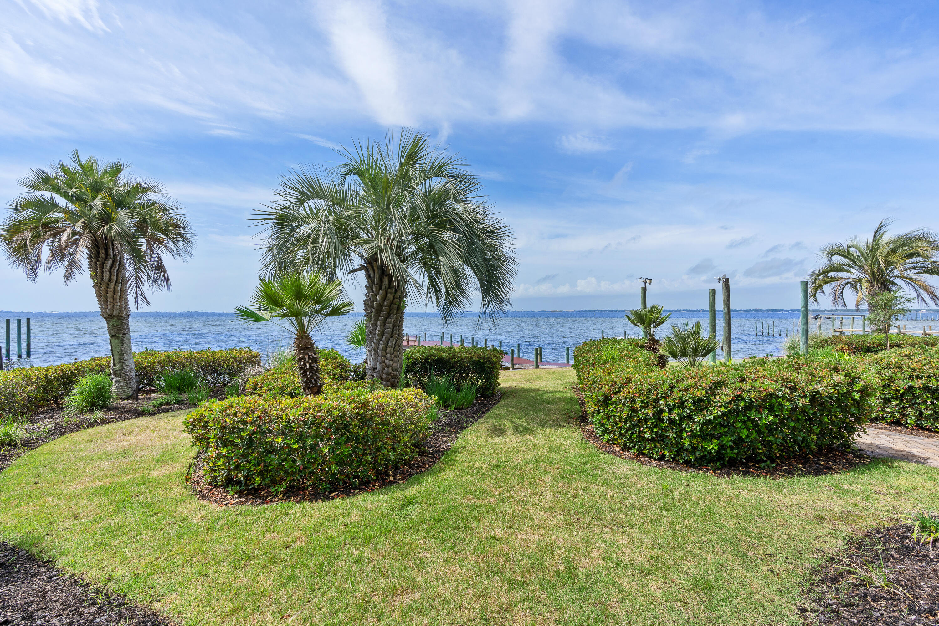 753 Boulevard of the Champions