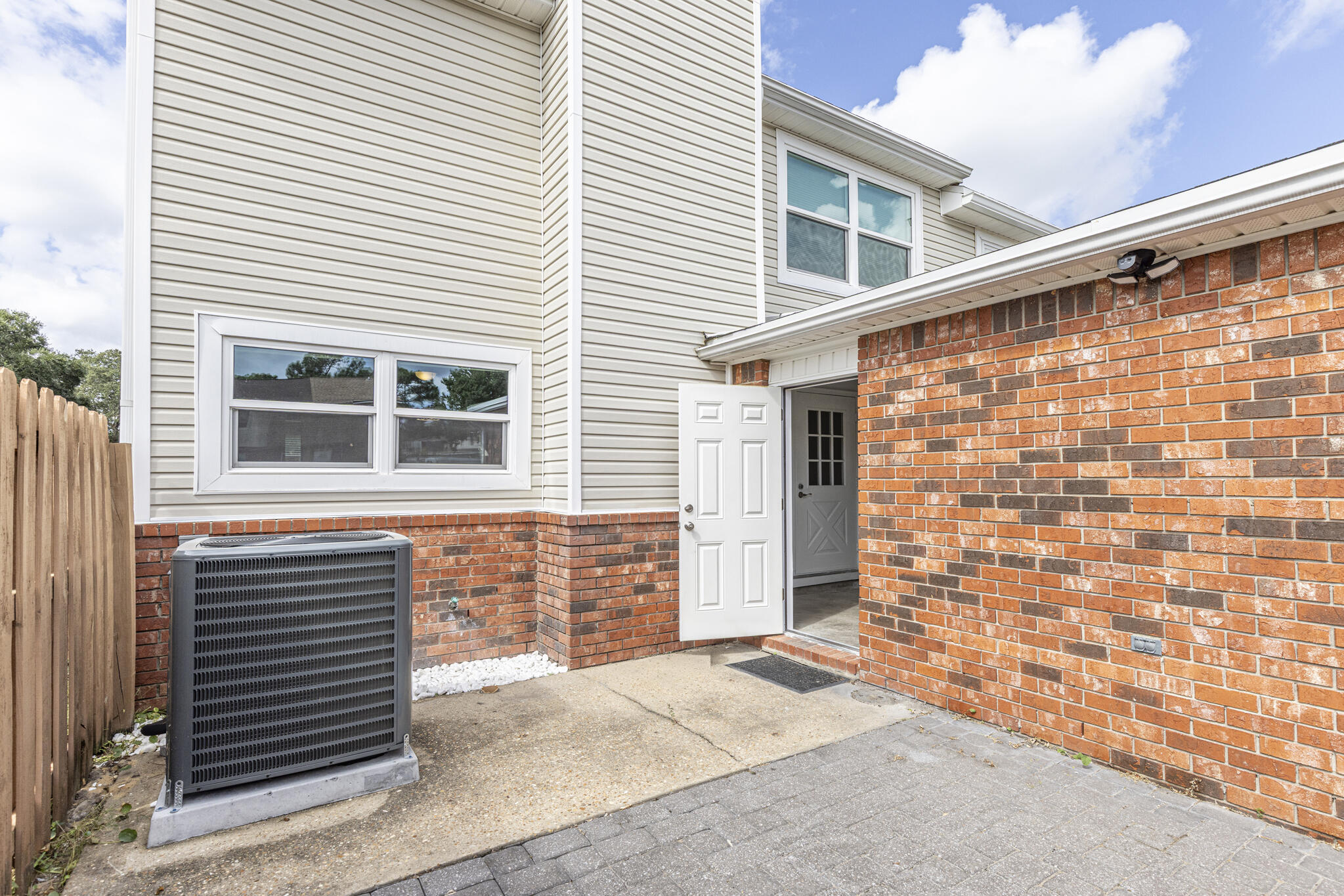 29 11Th Street, A, Shalimar Unit: A