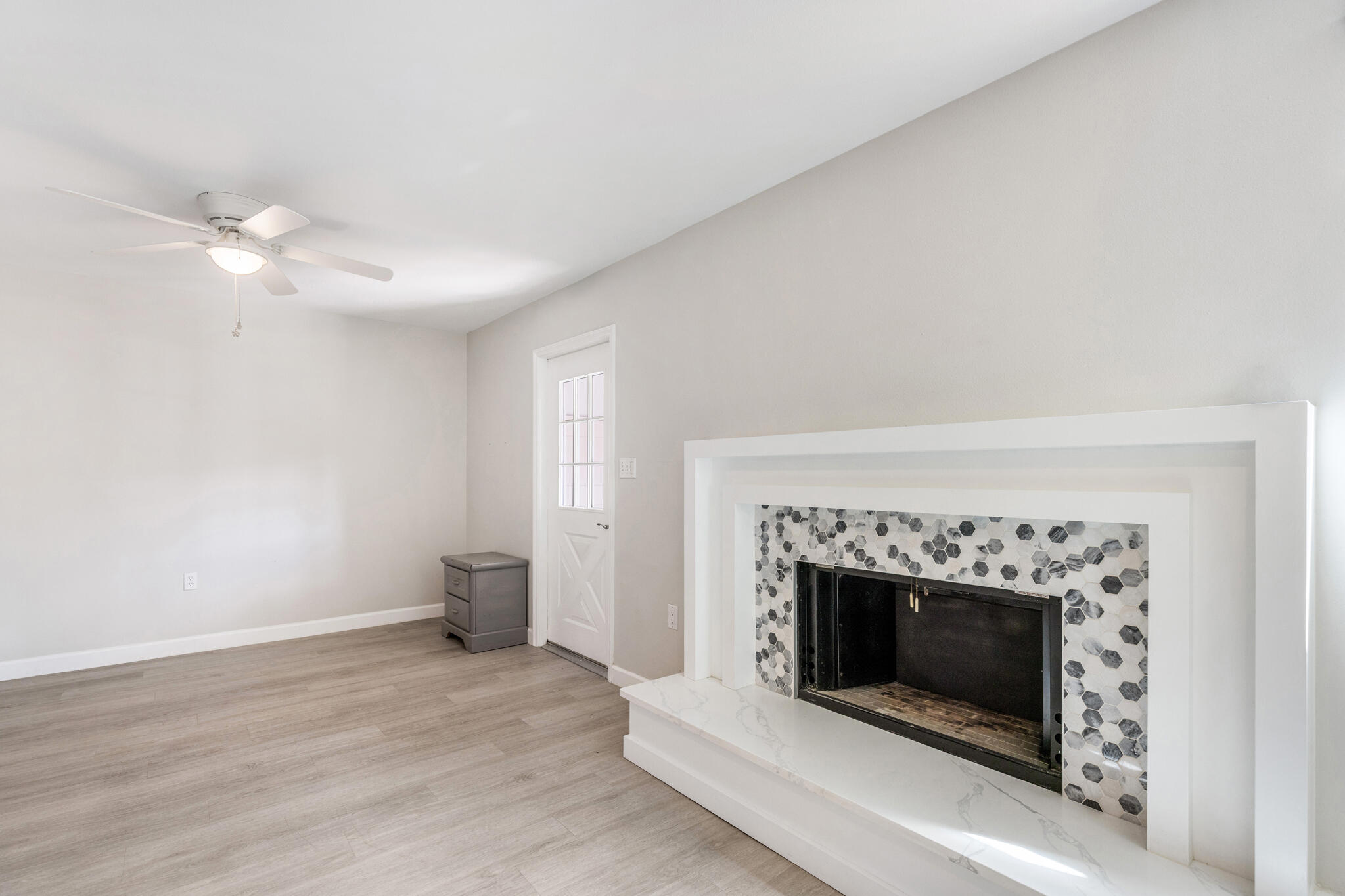29 11Th Street, A, Shalimar Unit: A