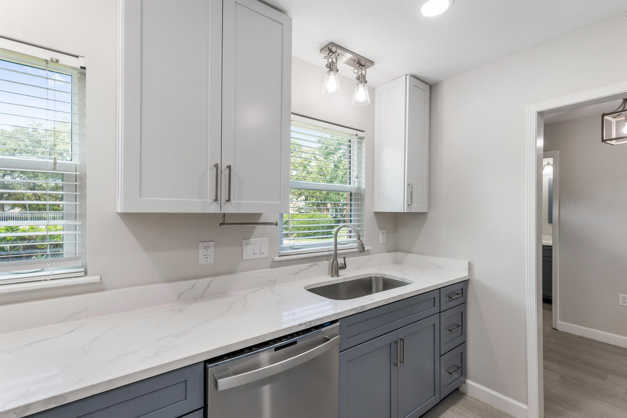 29 11Th Street, A, Shalimar Unit: A