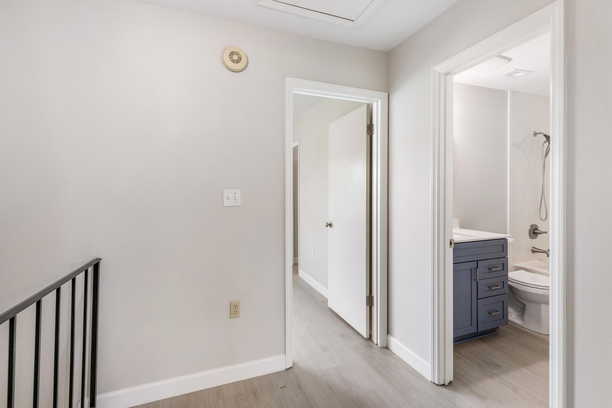 29 11Th Street, A, Shalimar Unit: A